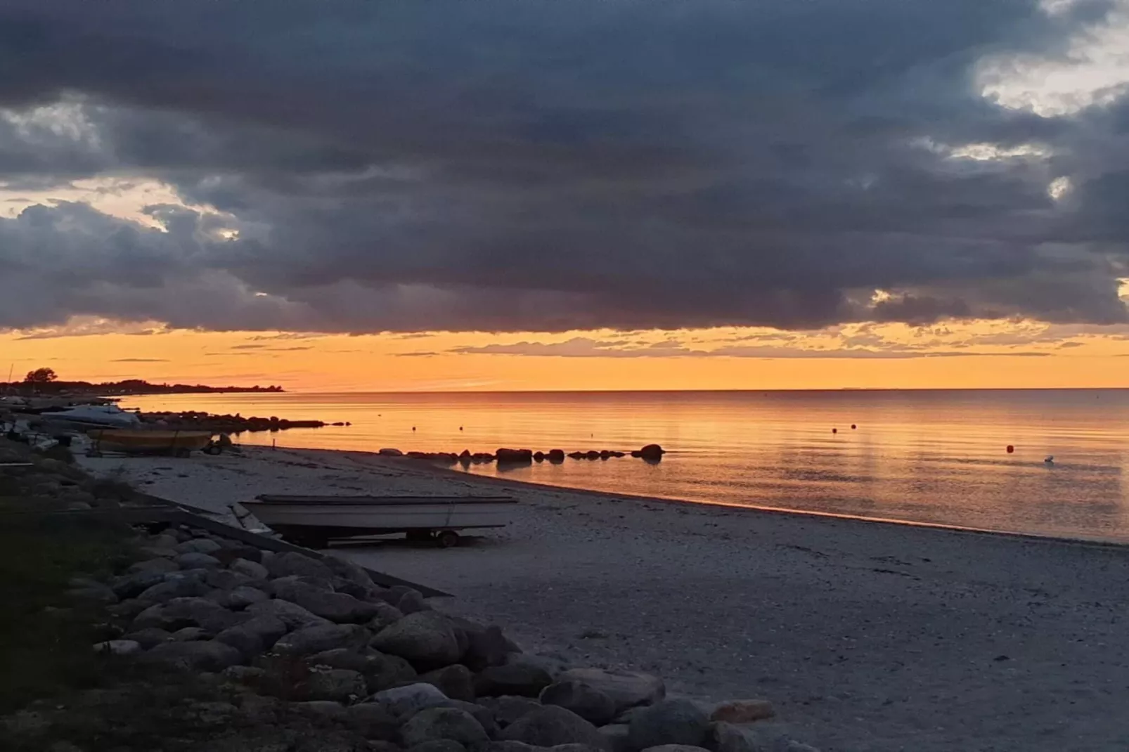 Parking privé à Vanggardsvej - Vue sur l'eau
