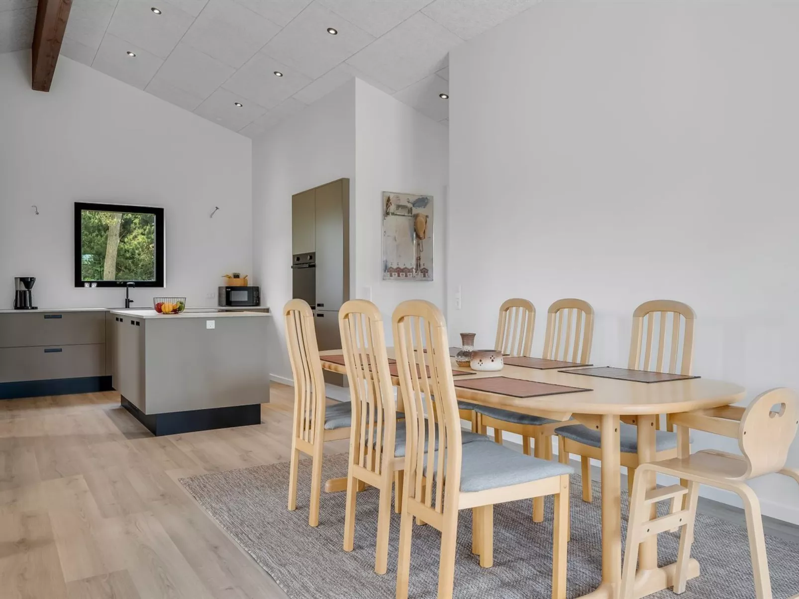 "Jerrik" - 200m from the sea-Dedans
