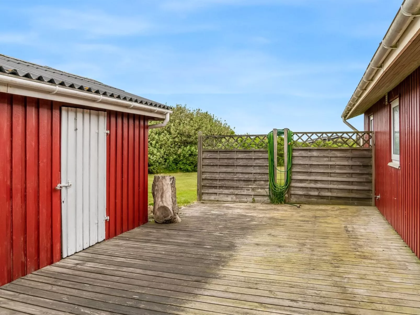 "Reeta" - 450m from the sea-Outside