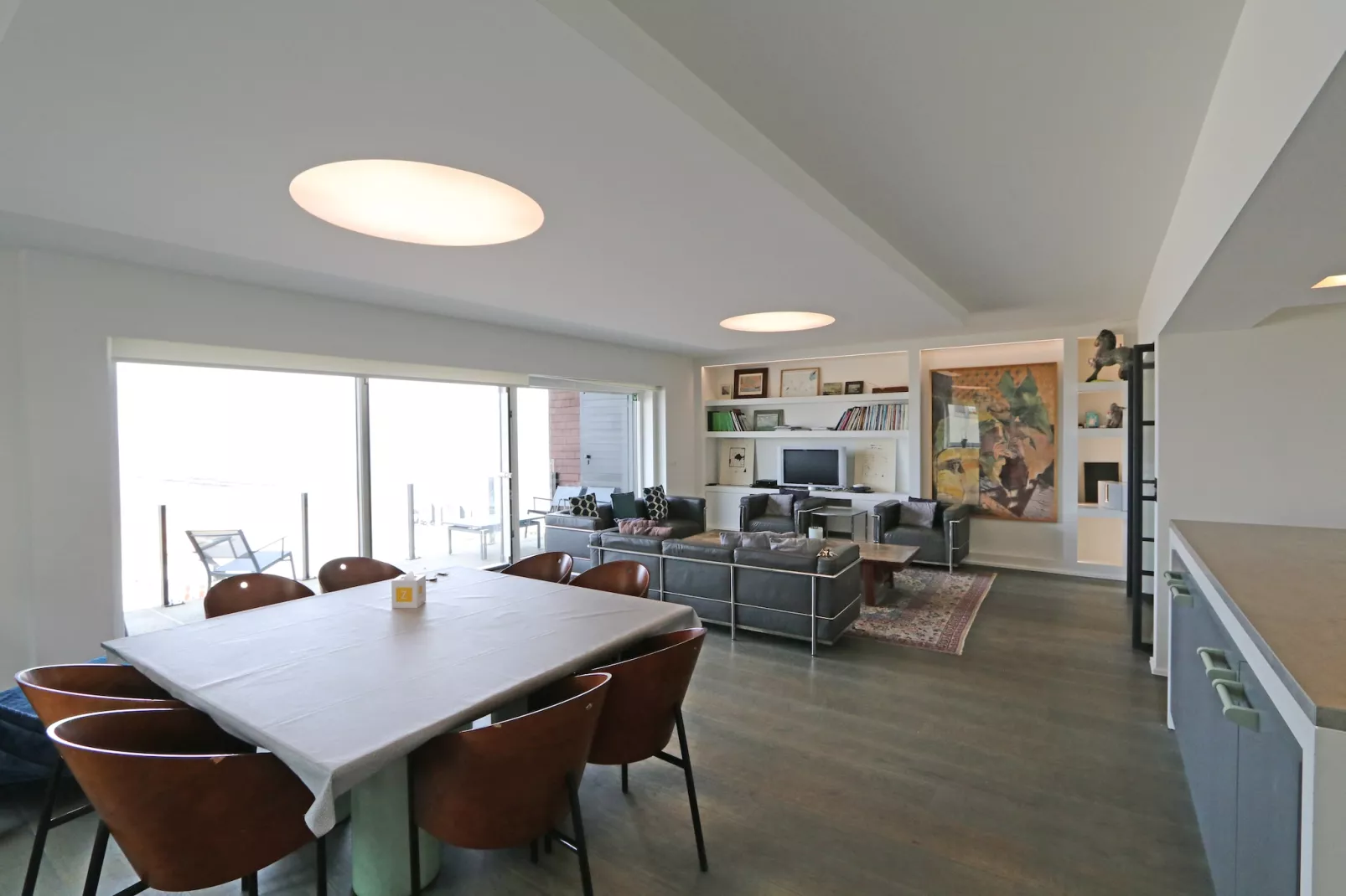SOUTCOTE 32  Stpl-Esszimmer