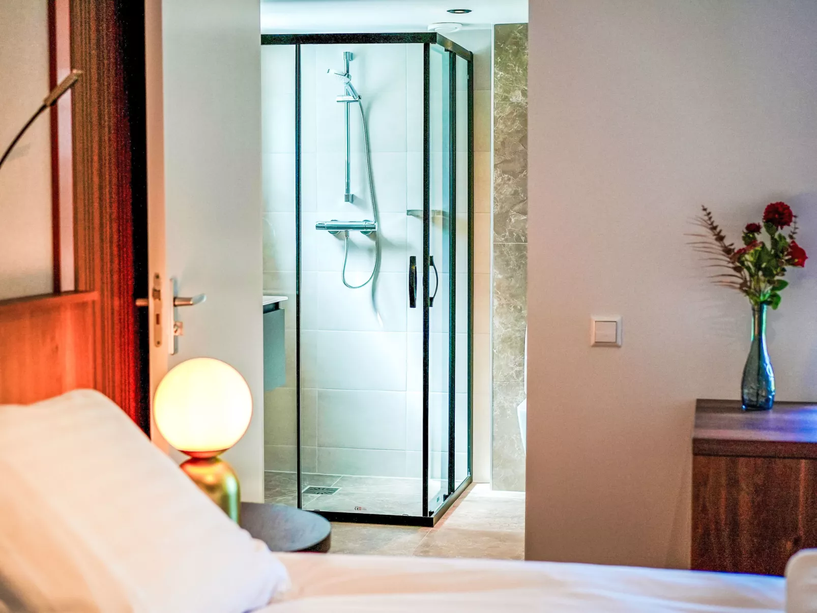 Zen Kitchen & Boutique Hotel-Dedans