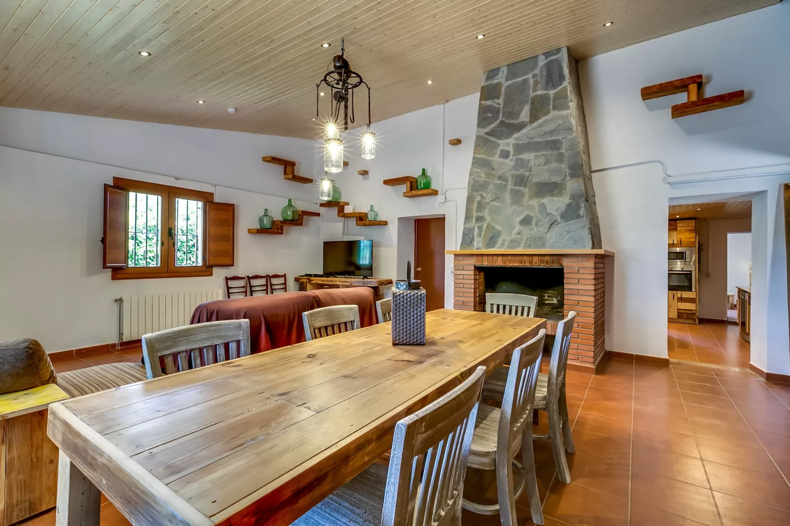 Vivalidays Villa Can Palomo-Dining room