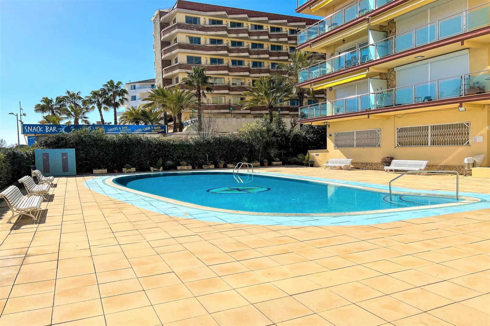 Vivalidays Mar - Santa Susanna-Pool