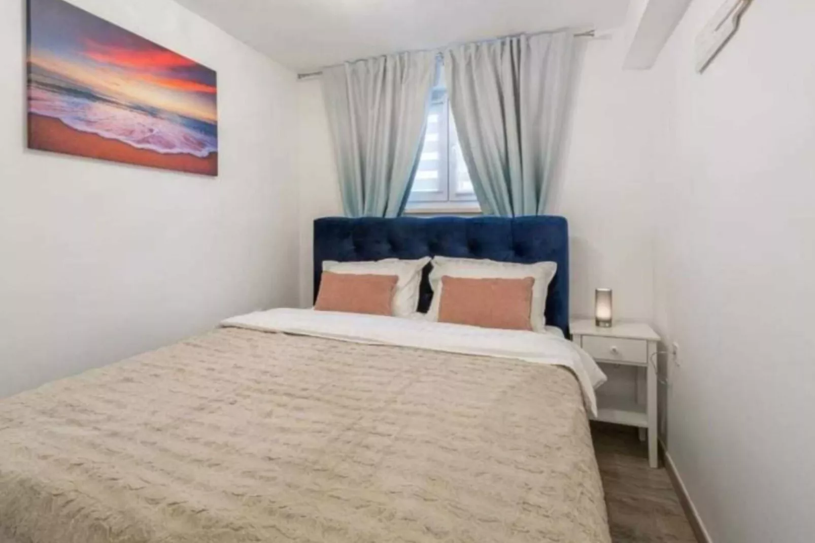 Apartment Amor - Two Bedroom Apartment with Terrace