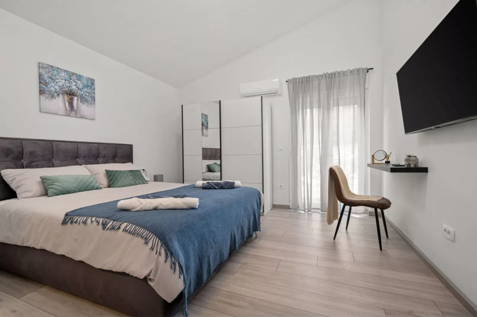 Villa SABINA - Santalezi - Three Bedroom Villa with Swimming Pool-Schlafzimmer