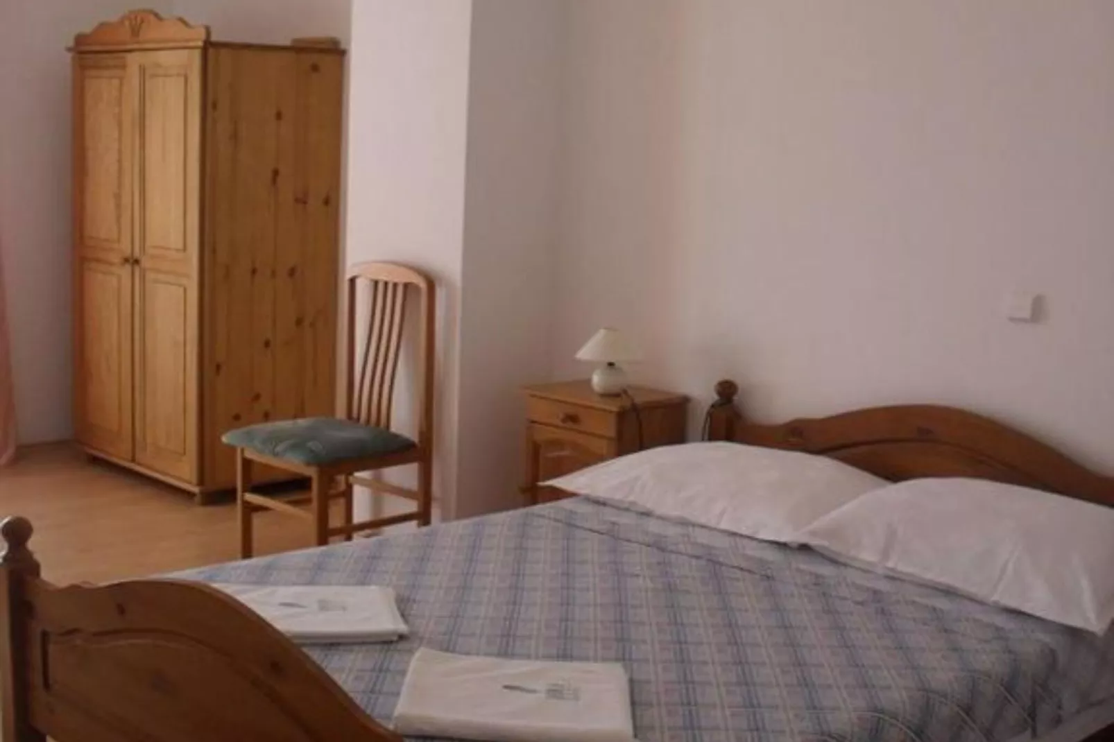 Apartments White House - Two Bedroom Apartment with Balcony and Sea View 2-Bedroom