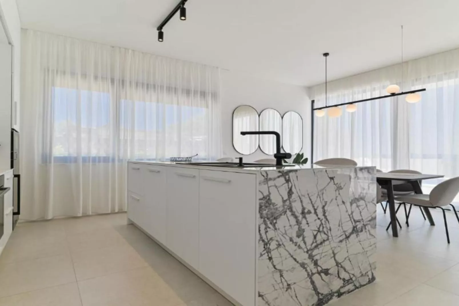 Villa Olive - Five bedroom Villa with Terrace and Swimming pool-Esszimmer