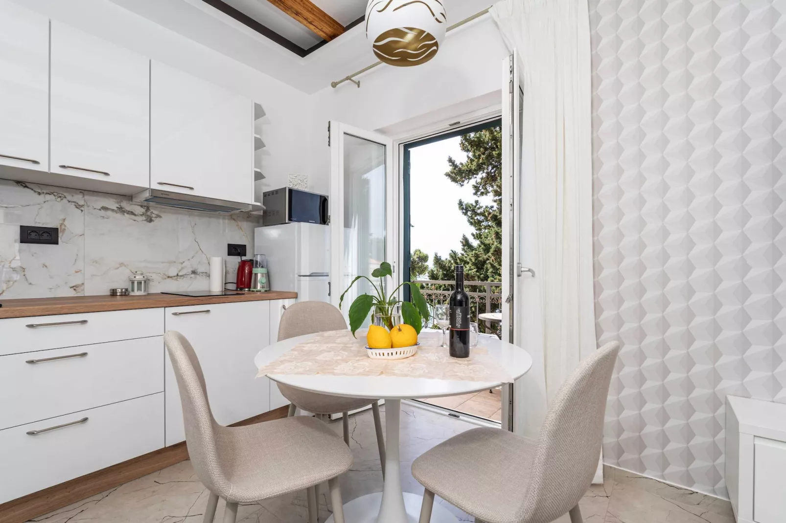 Apartment Villa Palma - One bedroom apartment with Balcony and Sea View (Apartman 2)-Küche