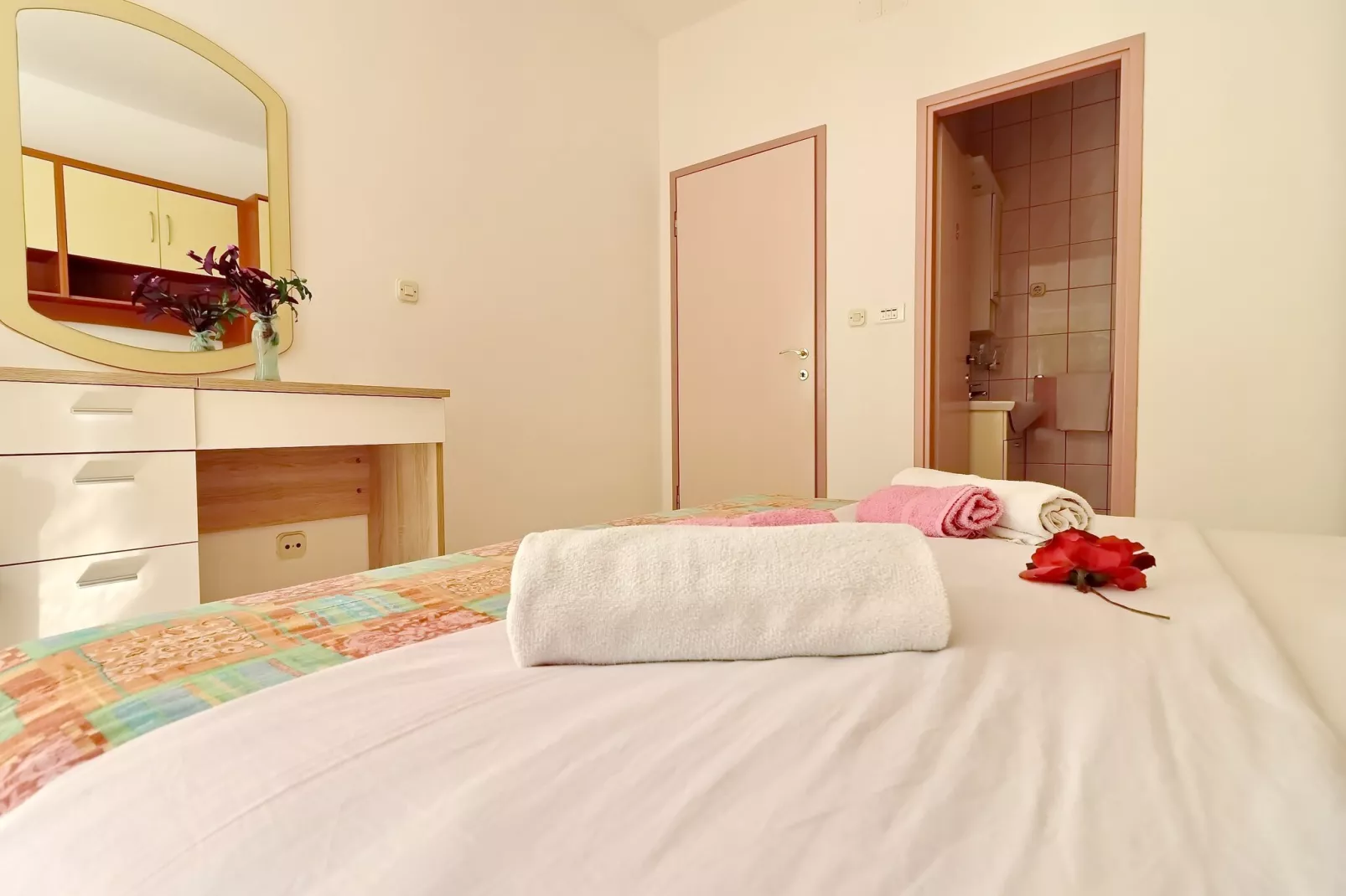Apartments Villa Cebalo Korčula - Superior Three Bedroom Apartment with Terrace and Sea View  MARKO-Bedroom