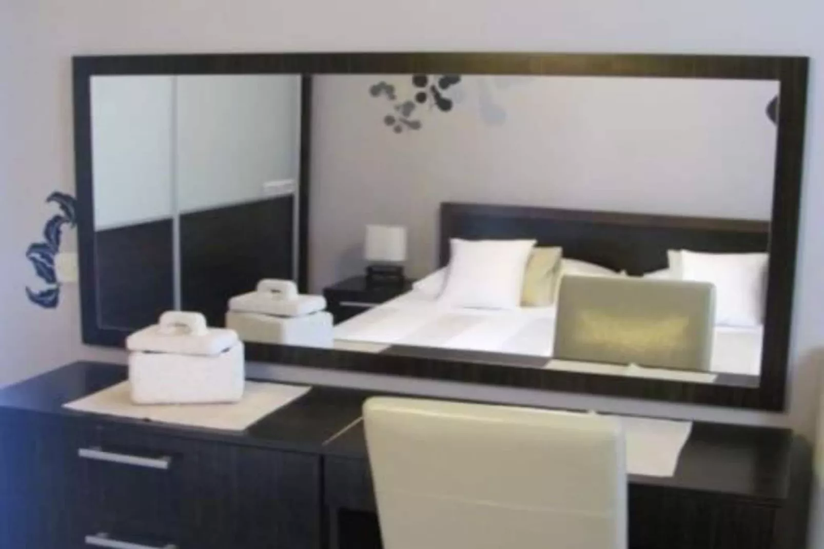 Apartment Plaza - One Bedroom Apartment With Sea View