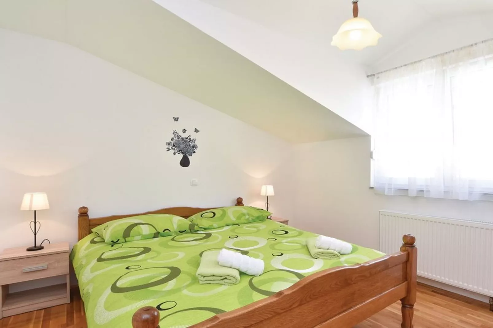 Serene Villa with Pool, BBQ, and Authentic Tavern Surrounded by Nature - Five Bedroom Holiday Home-Bedroom