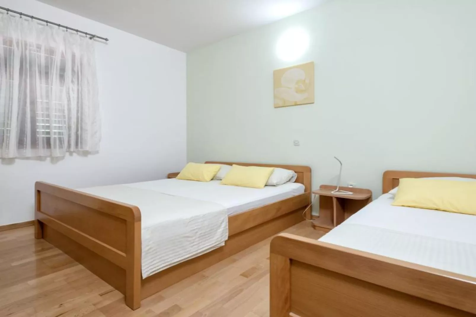 Dolac Green Side Apartments - Two Bedroom Apartment 1-Bedroom