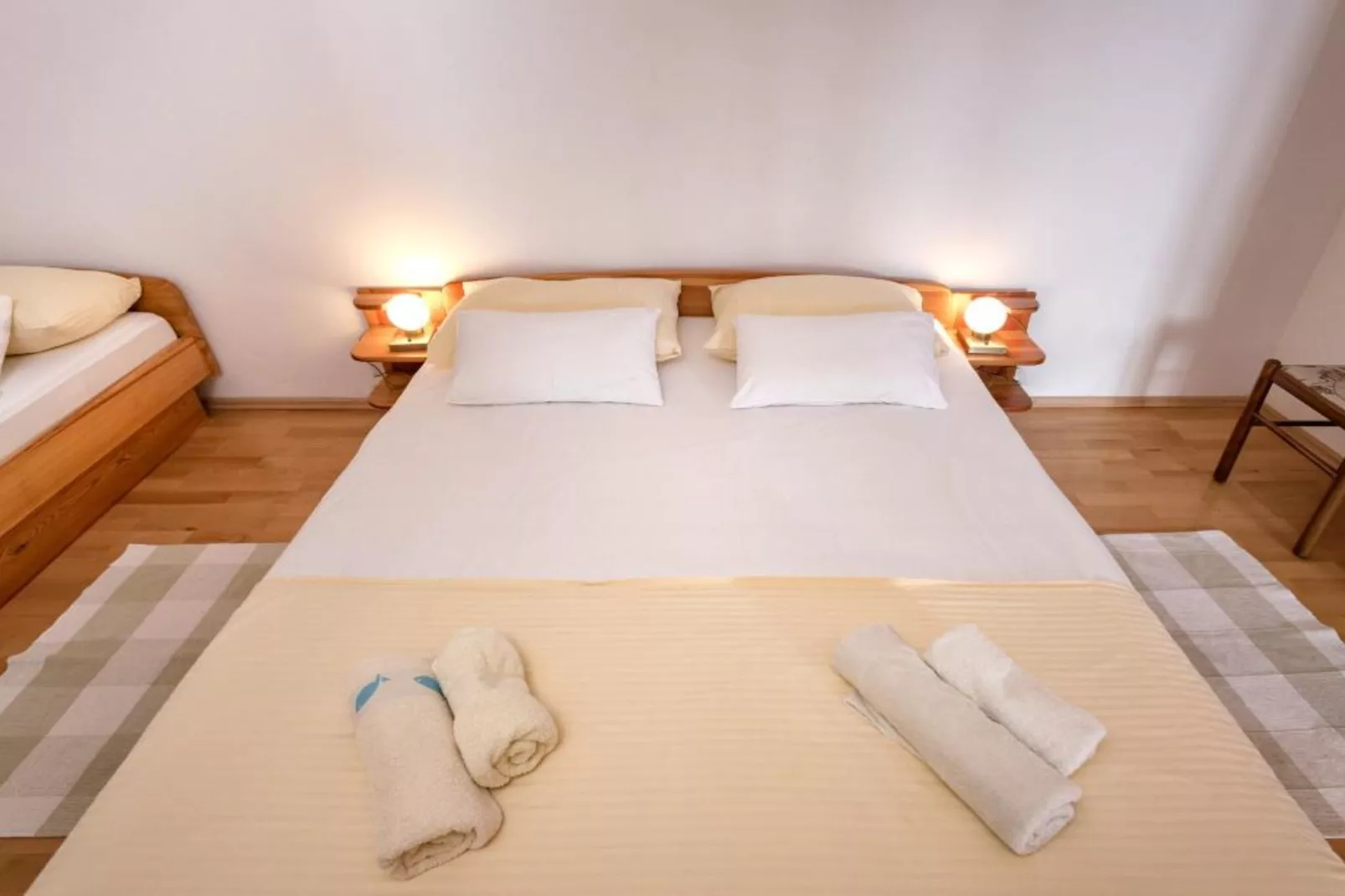 Dolac Green Side Apartments - Two Bedroom Apartment 2-Bedroom