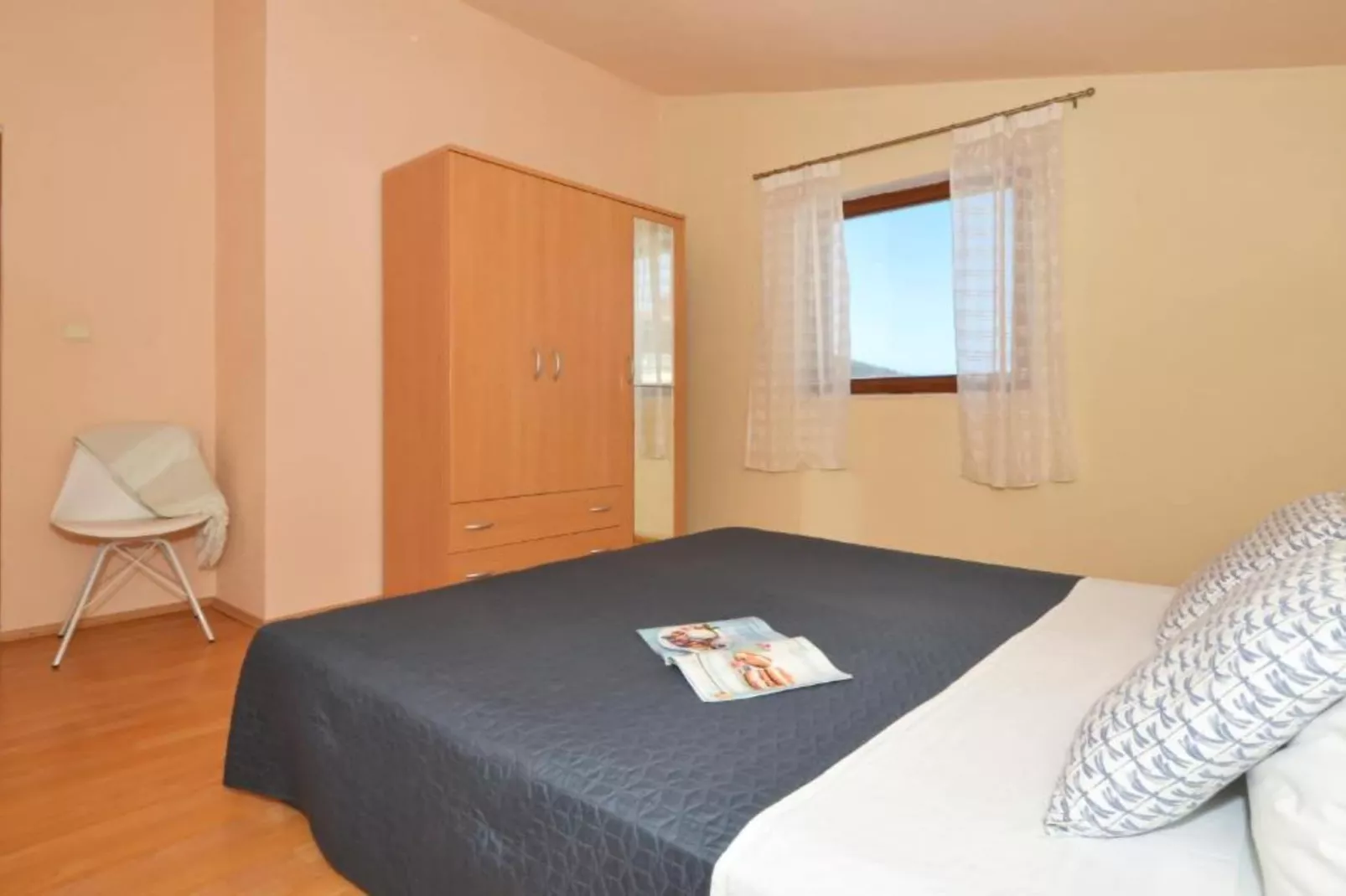 Apartments Nina - One Bedroom Apartment with Balcony A2-Schlafzimmer