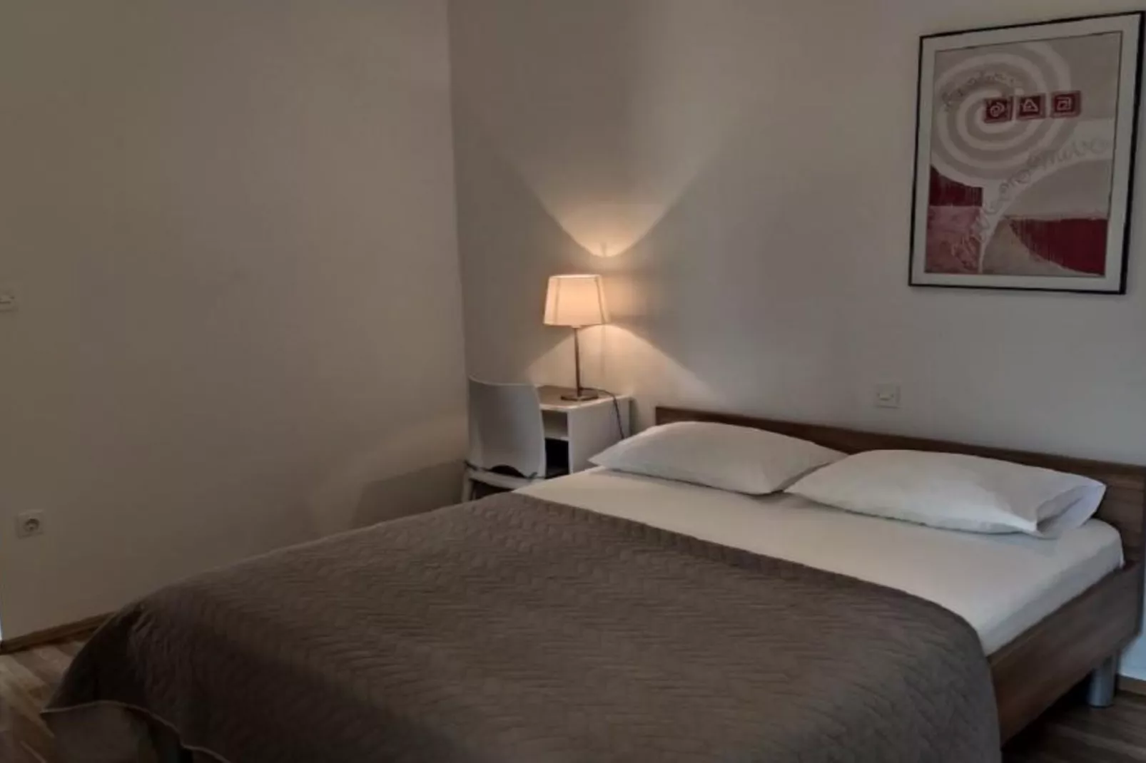 Apartments Roščić - Two Bedroom Apartment with Balcony-Schlafzimmer