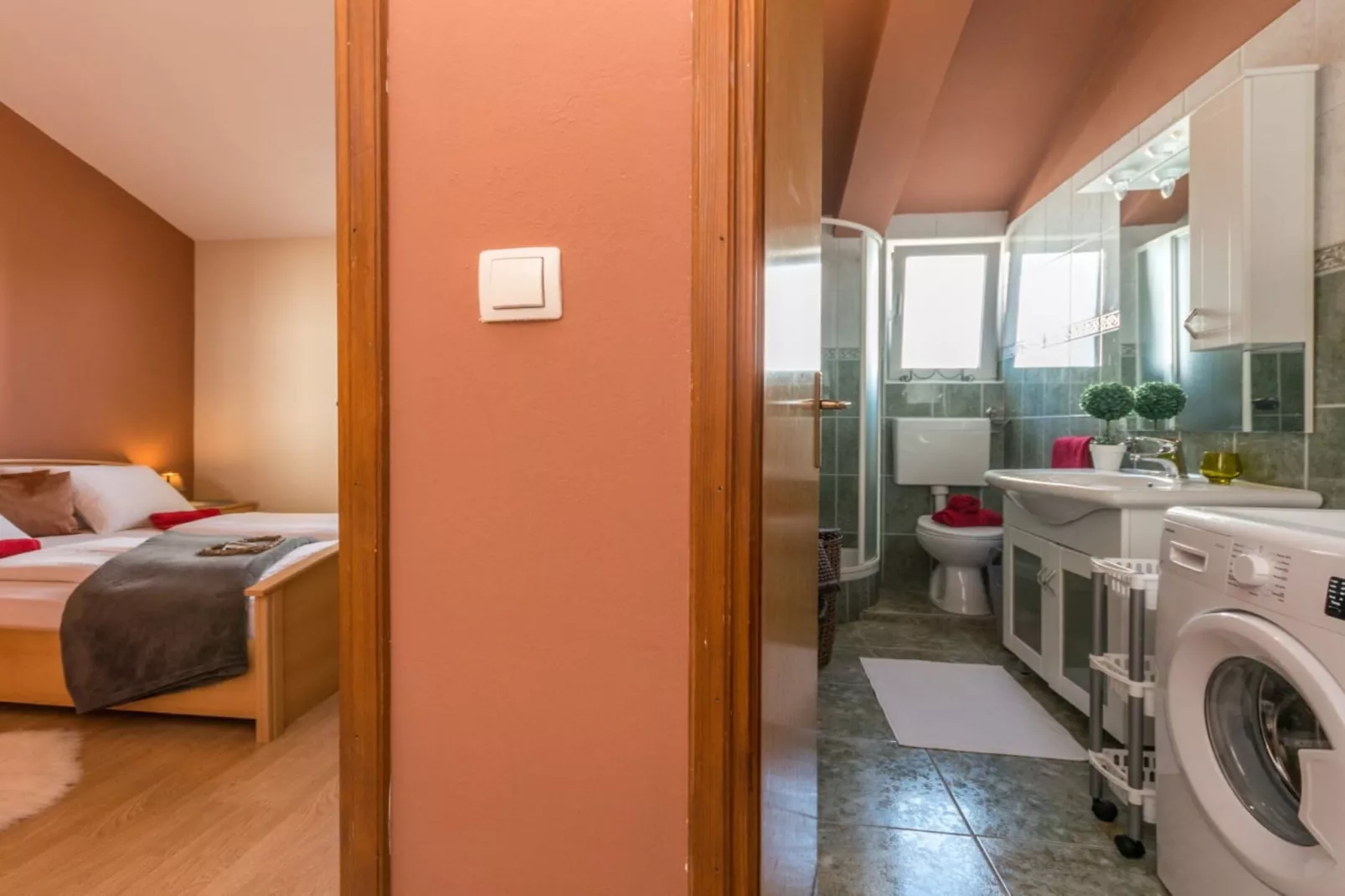 Villa Julia - One Bedroom Apartment 2-Bathroom