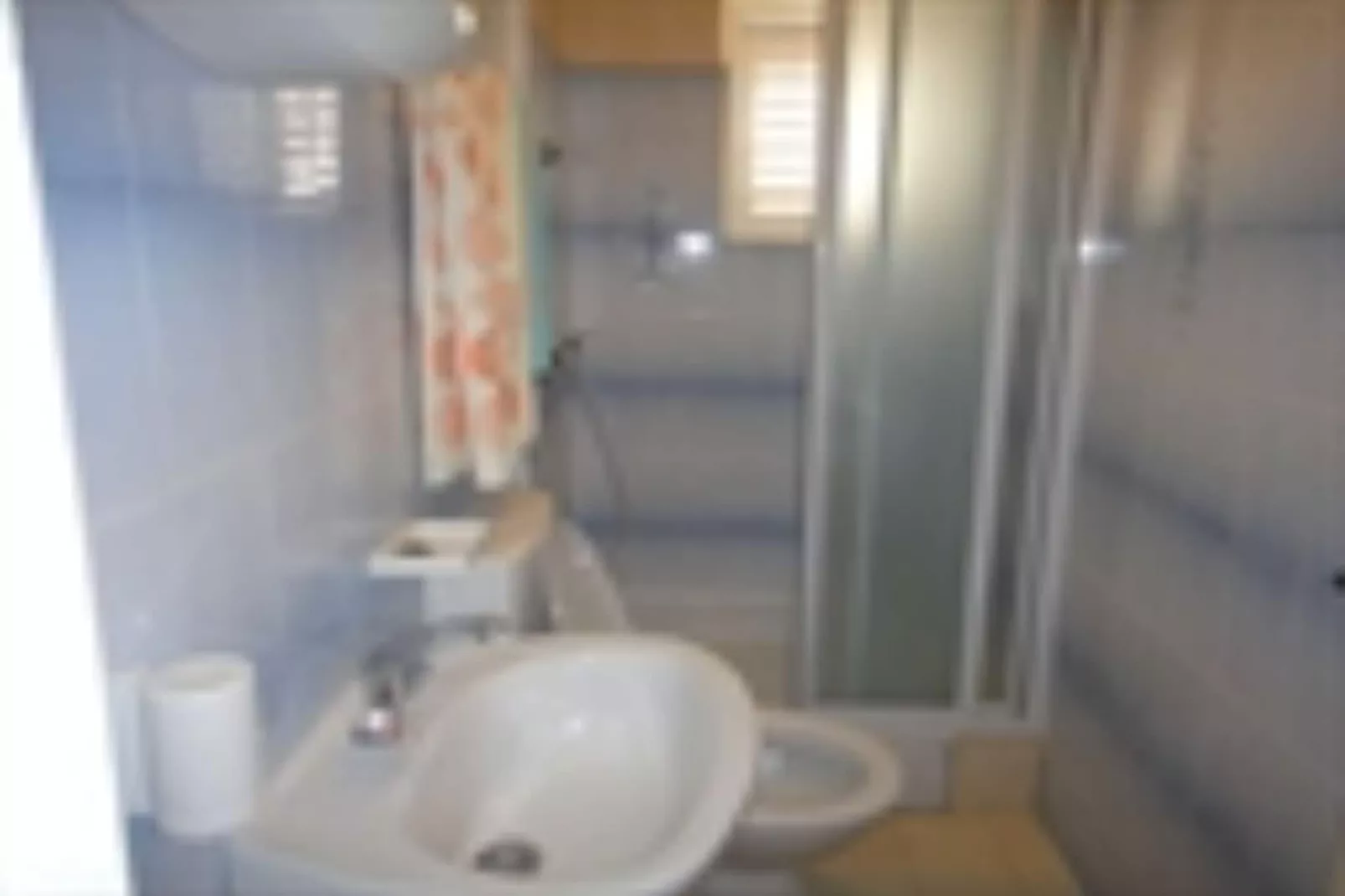 Seafront Apartments Pretner - Superior Studio Apartment with Balcony and Sea View-Bathroom