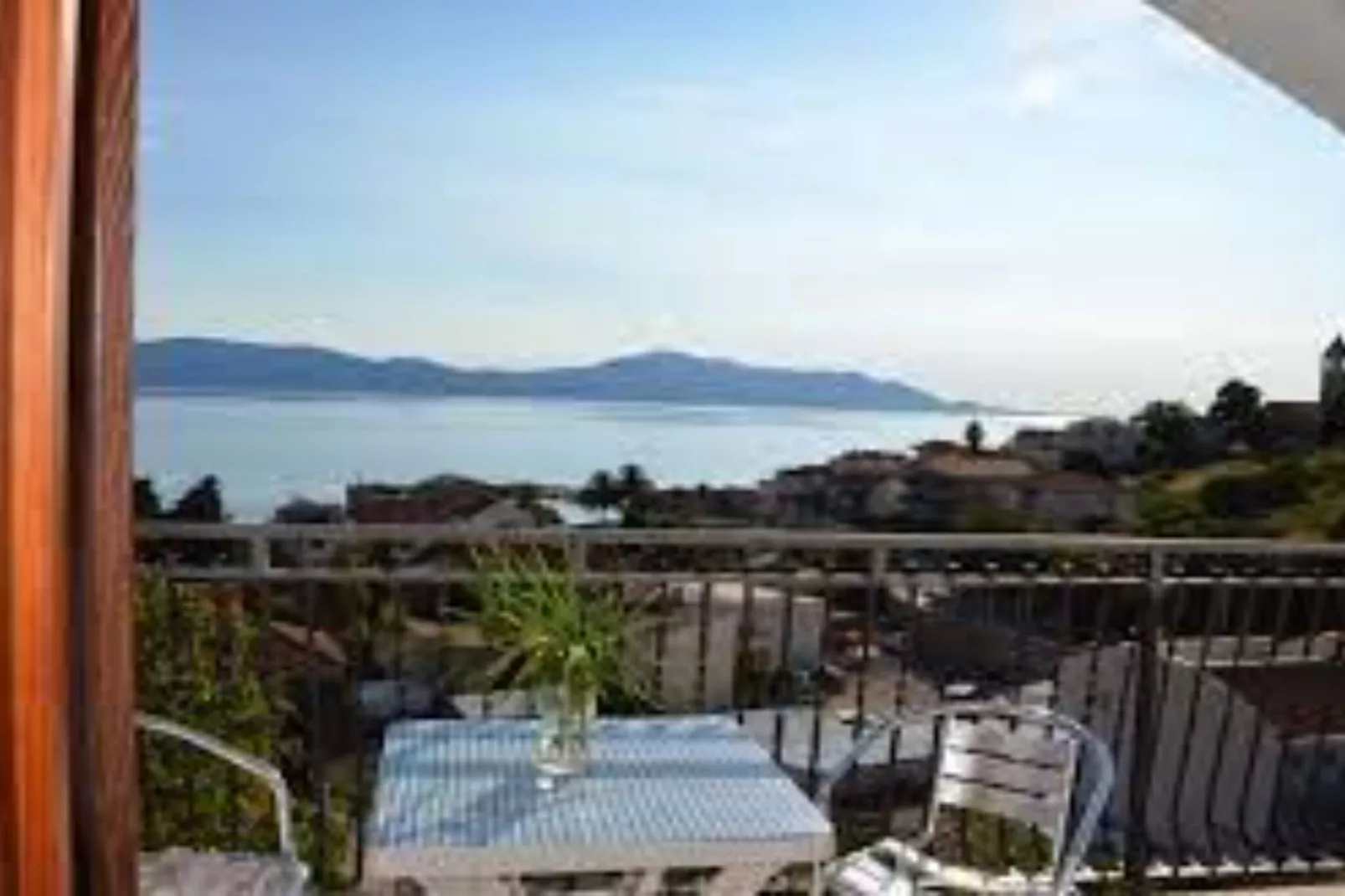 Two Bedroom Apartment with Terrace and Sea View 5-Terrasse