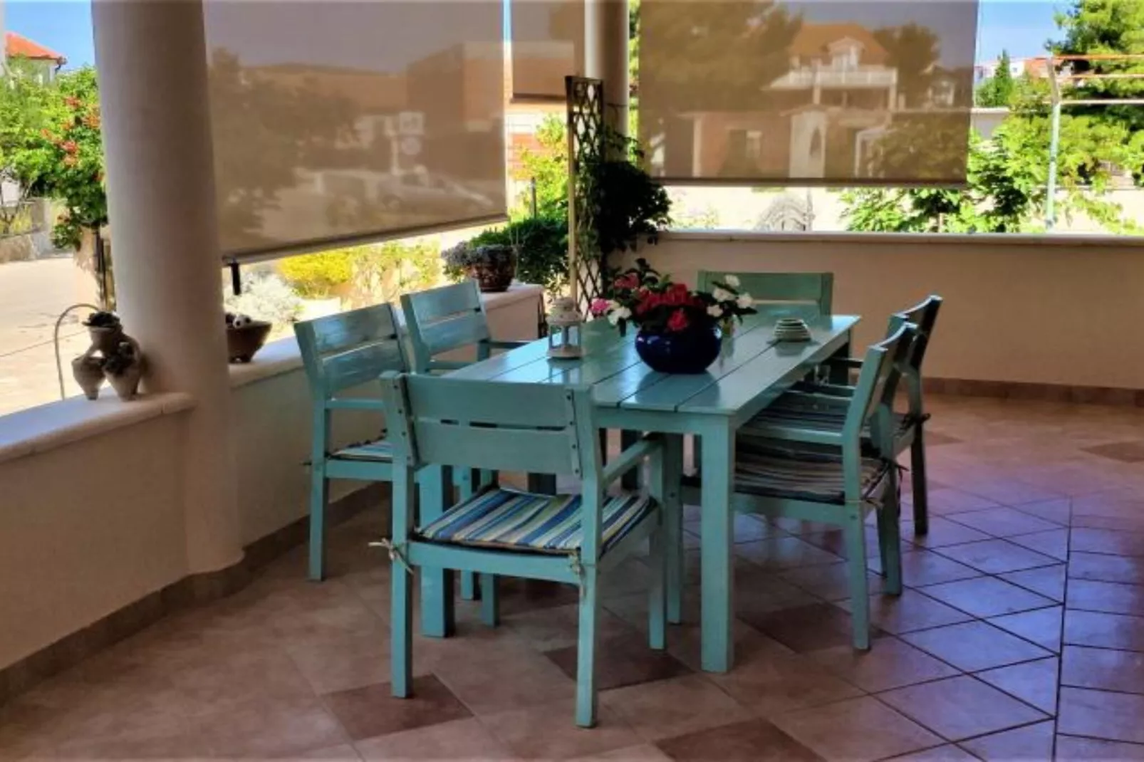 Apartments Dea & Paula - Classic Two Bedroom Apartment with Terrace-Terrace balcony