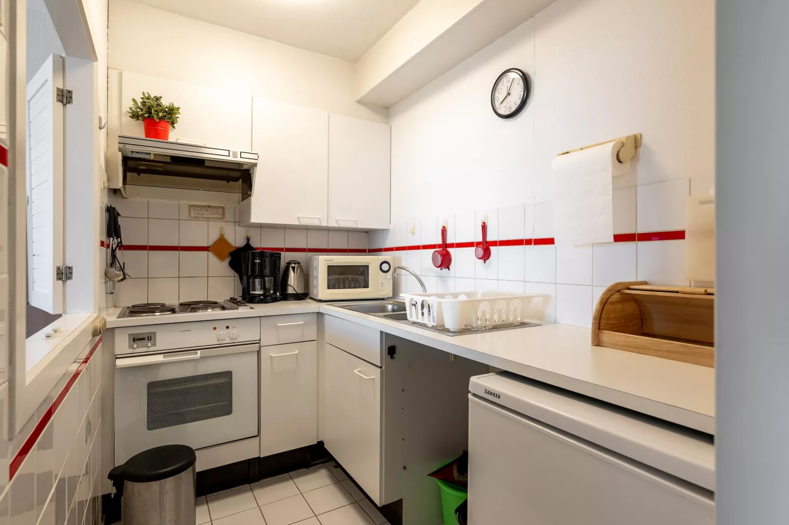 CONTINENTAL F6 - Kitchen