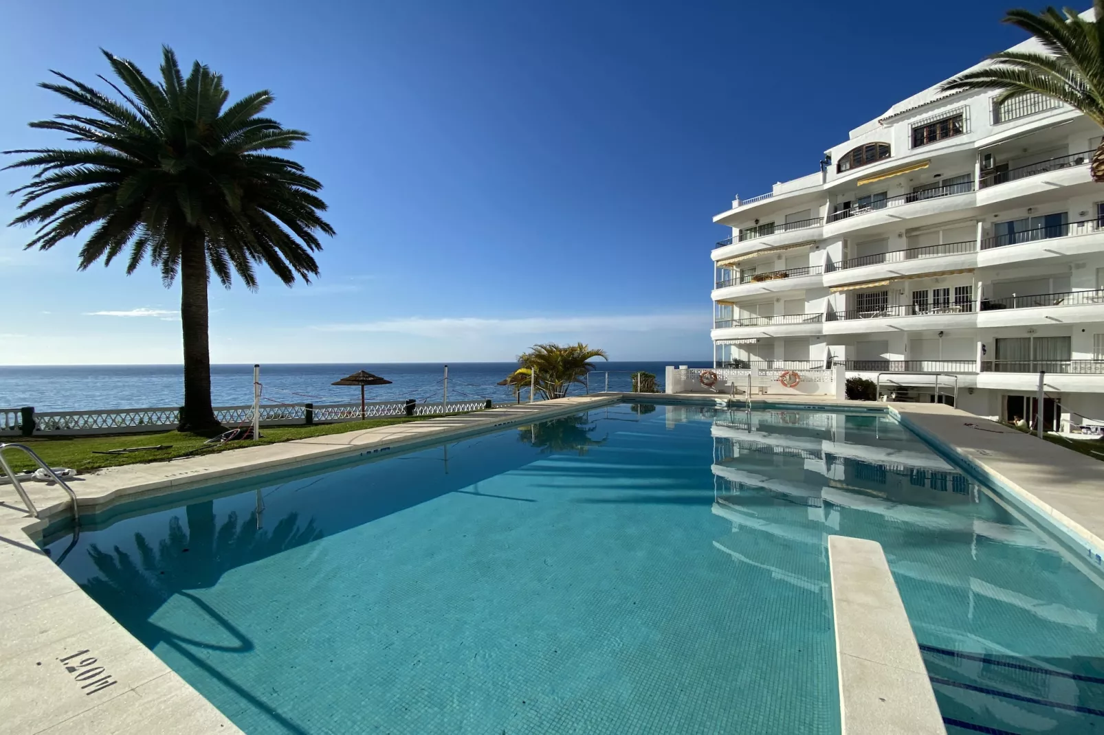 Acapulco Playa 306 by Casasol-Swimming pool