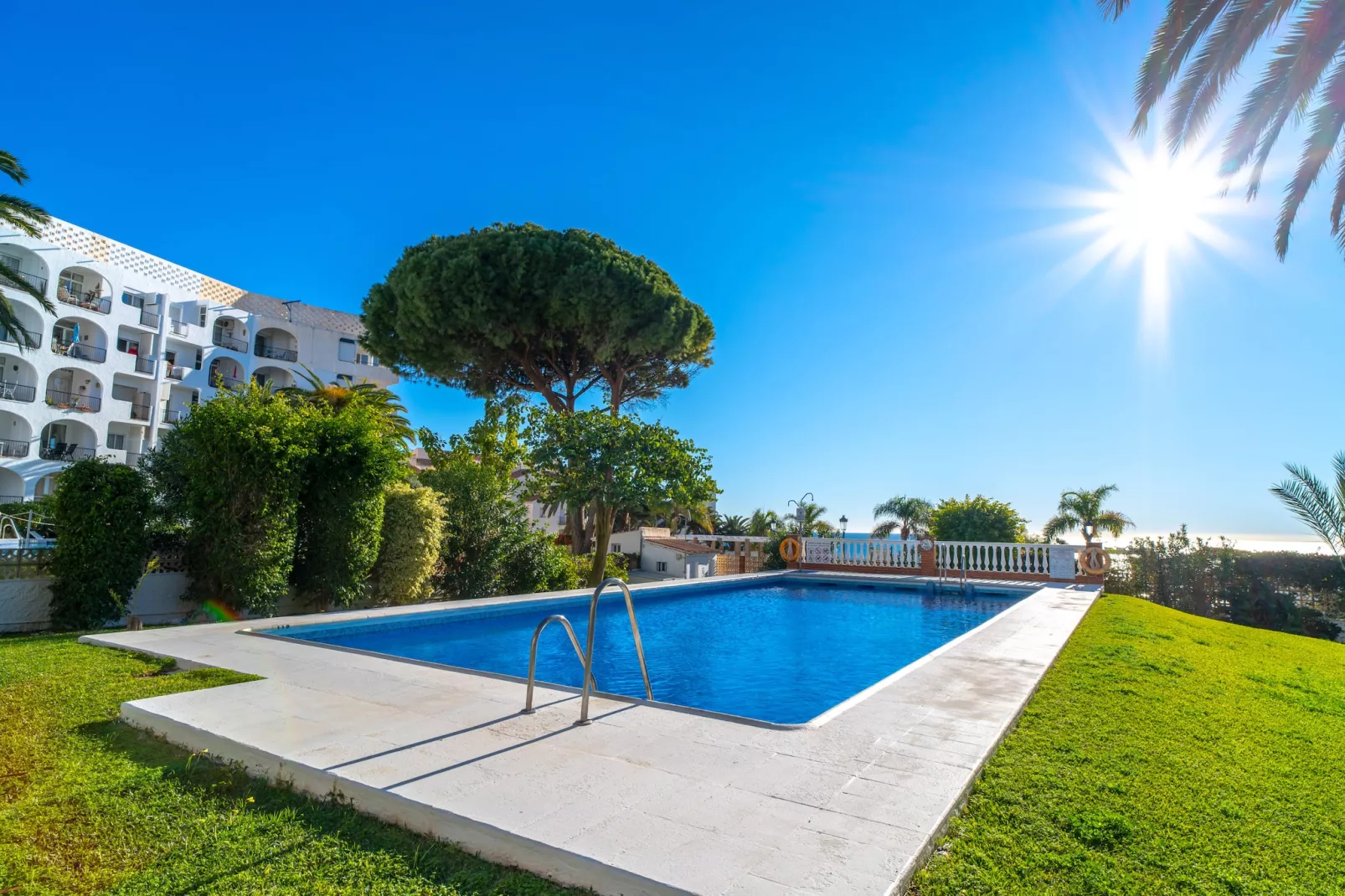 Carabeo 36 Studio by Casasol-Swimming pool