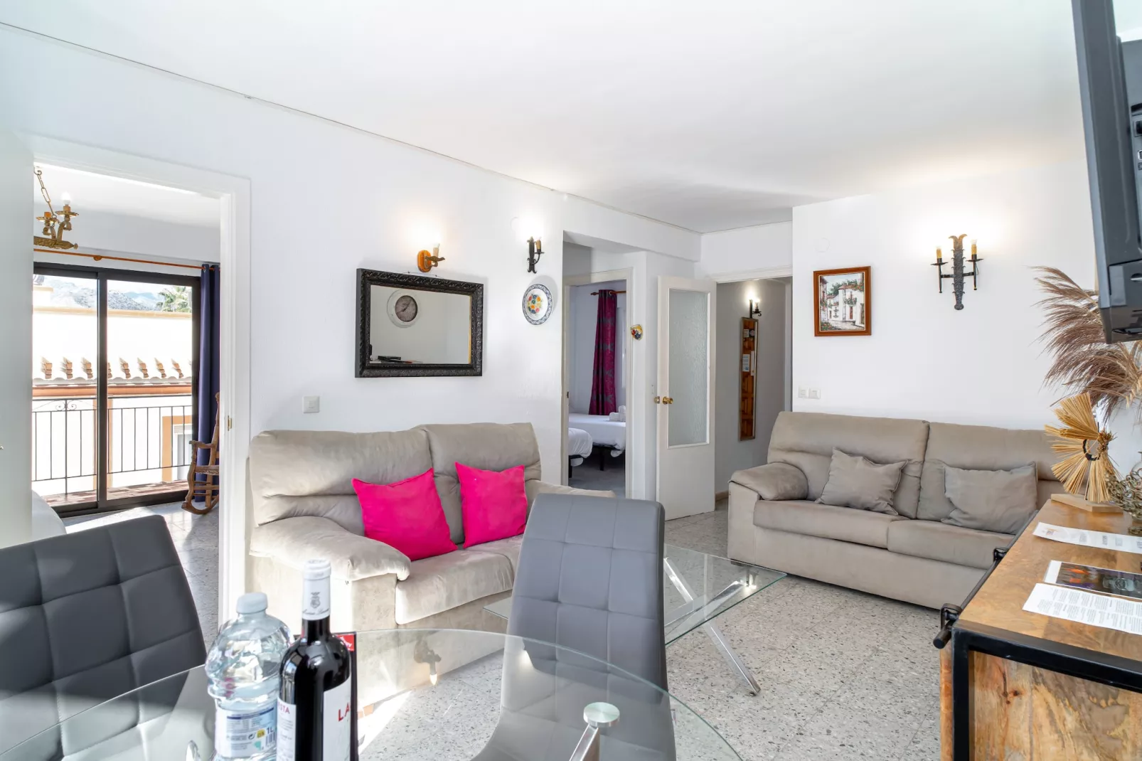 Bahia 49 Apartments by Casasol-Salon