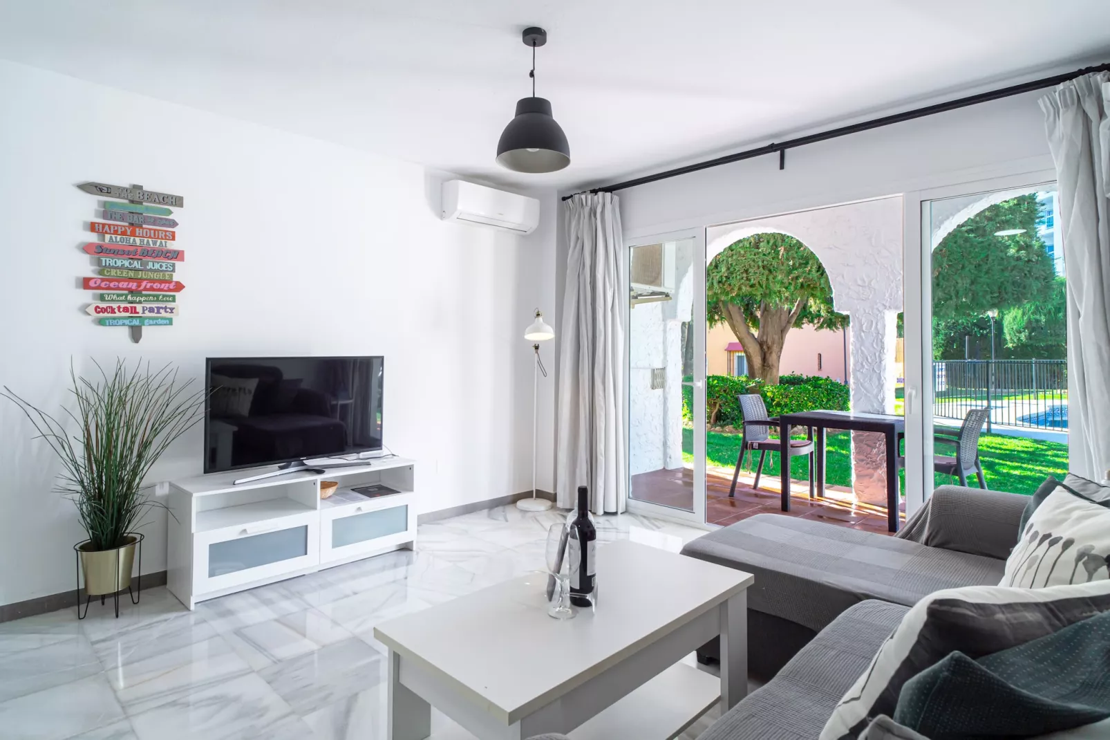 Rio Marinas by Casasol-Salon