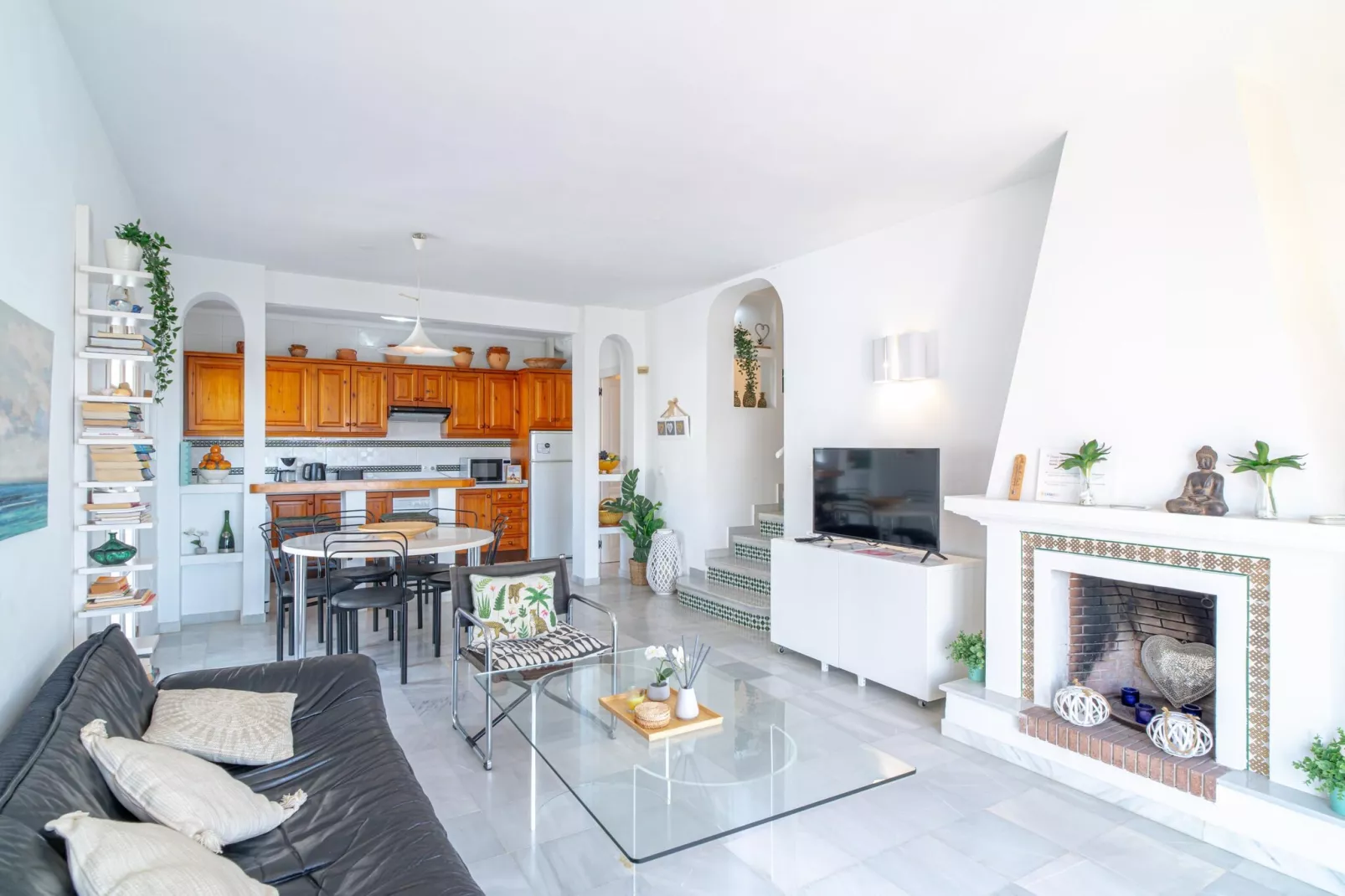 Casa Corazon Burriana by Casasol-Salon