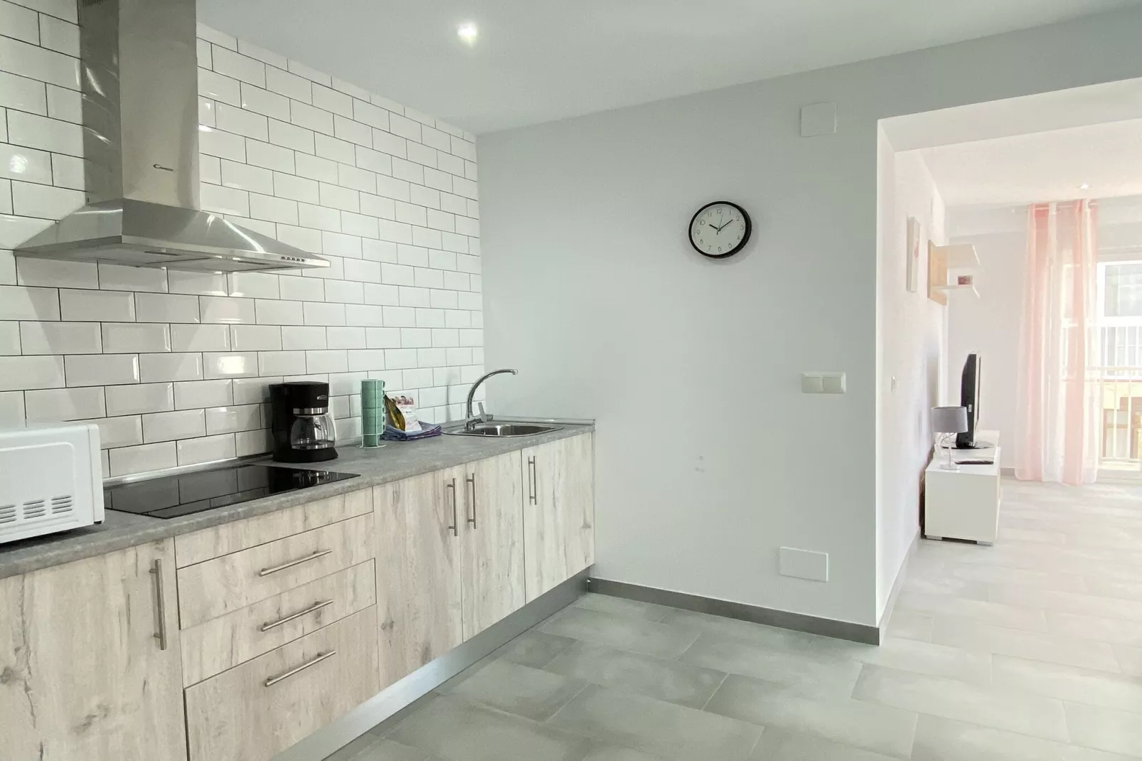 Centro Life Seaview by Casasol-Cuisine