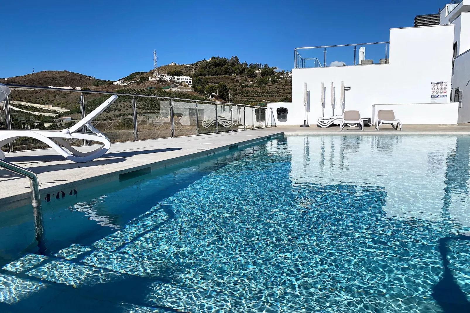 Balcon del Mar Seaview 114 by Casasol-Piscine