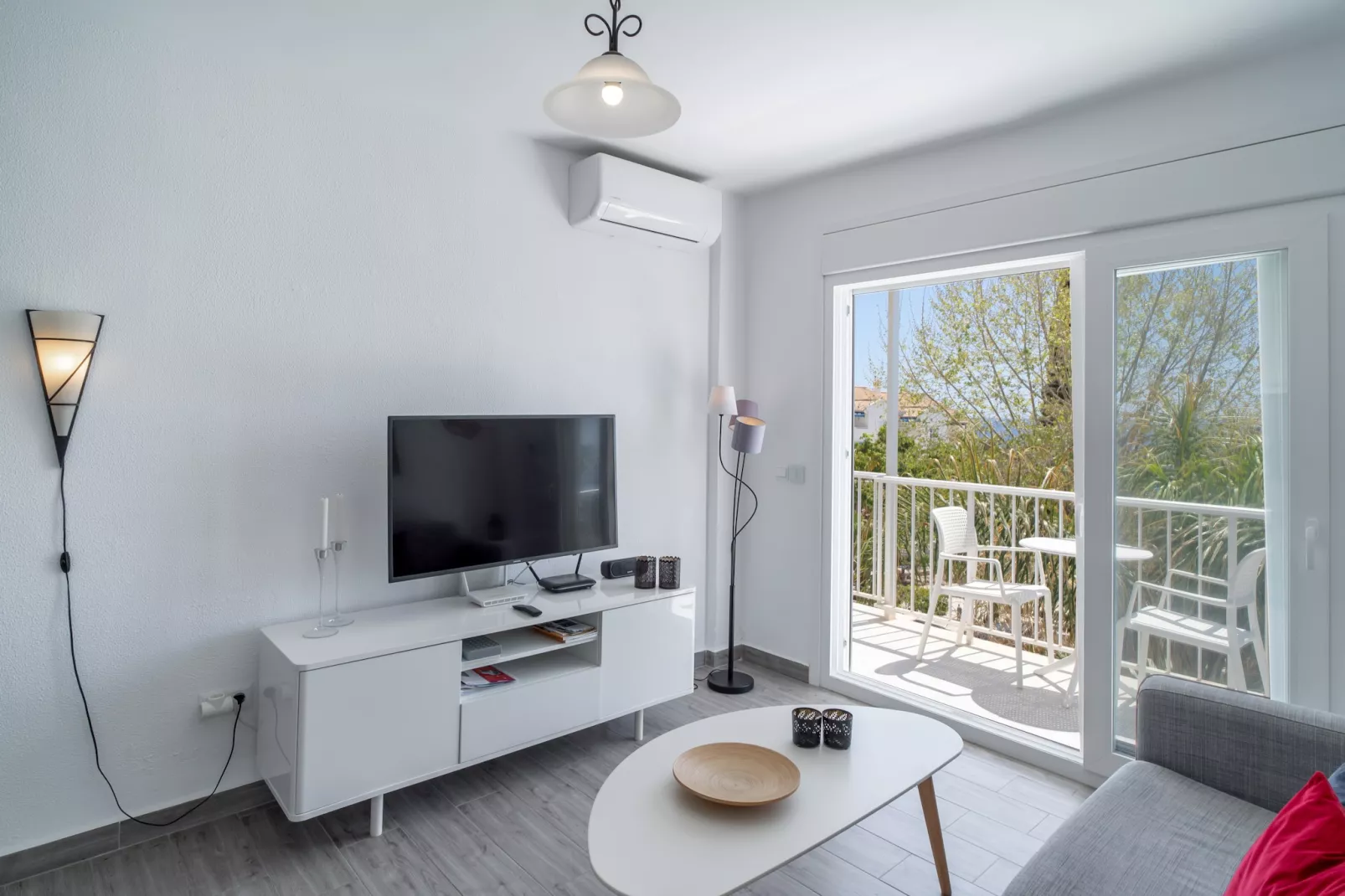 Delfin 1º3 Seaview Quartet by Casasol-Living room