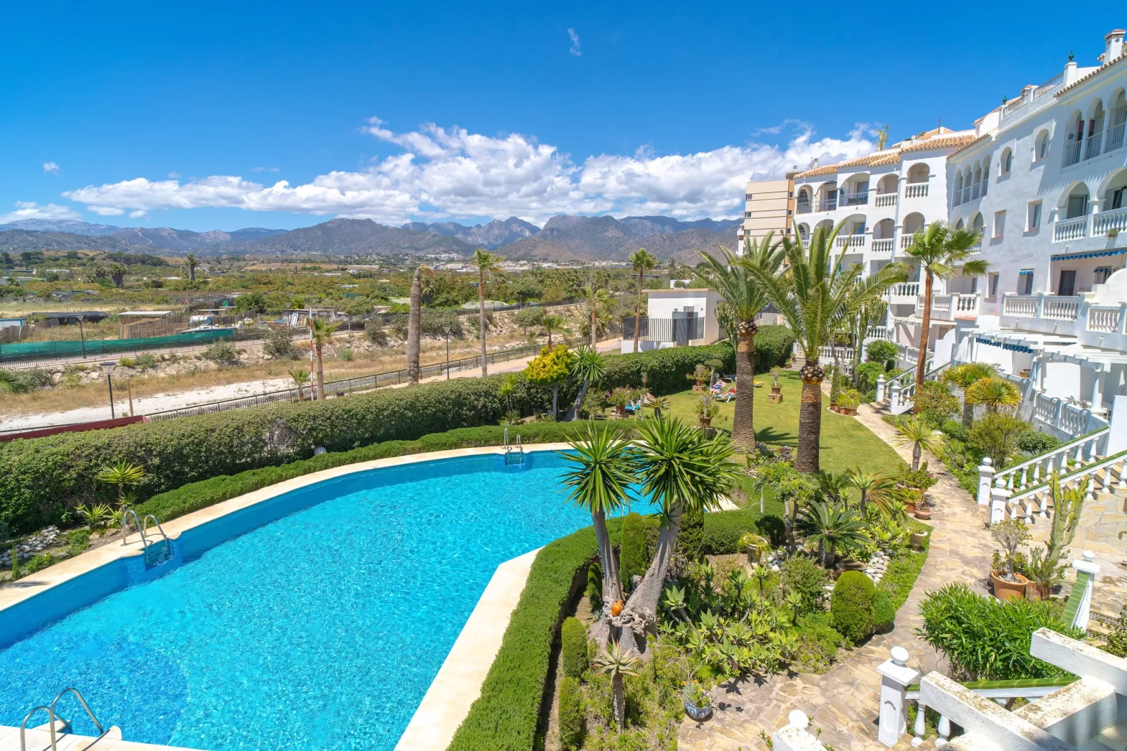 Stella Maris Beachfront 1J by Casasol-Swimming pool
