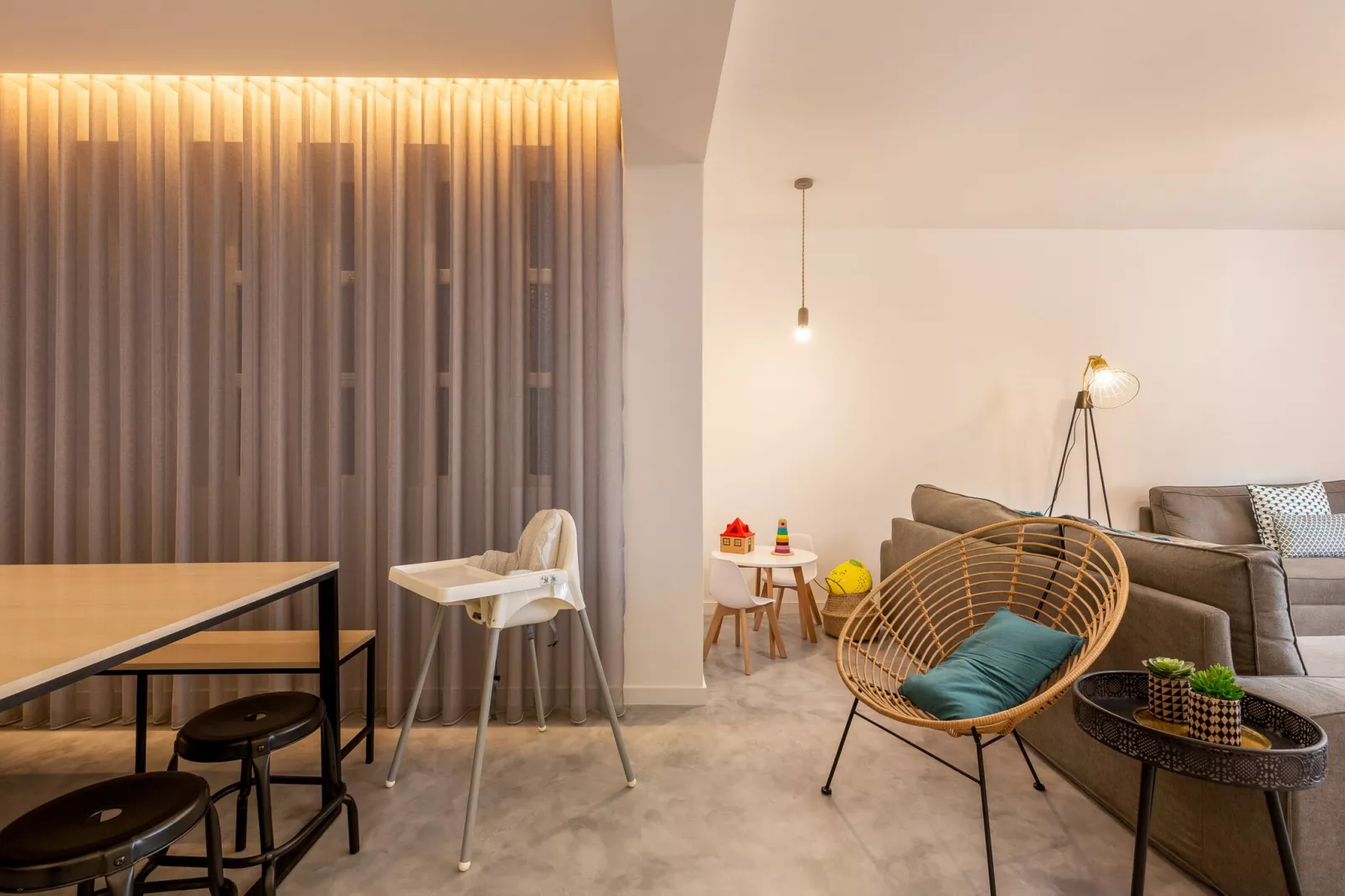 Feel Porto Pinot Townhouse-Wohnzimmer
