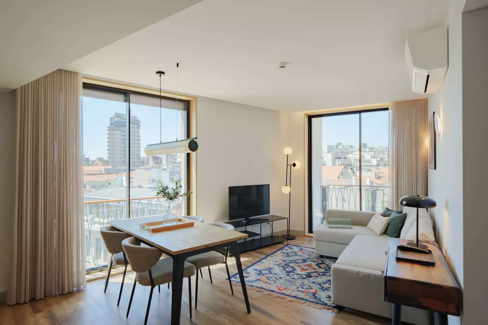 Feel Porto Firmeza Coworking & Flat 1.3-Wohnzimmer