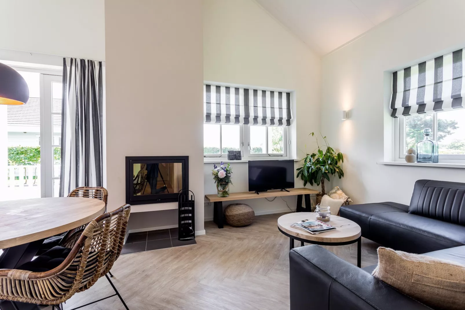Bungalowpark de Gouden Spar 6-Living room