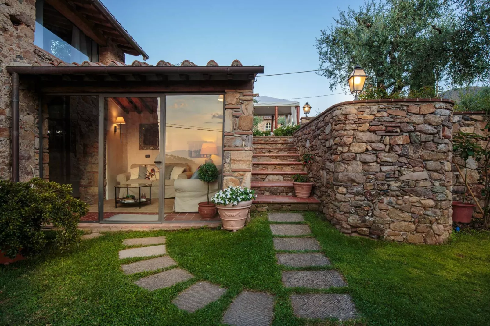 Villa Matilde-Untagged