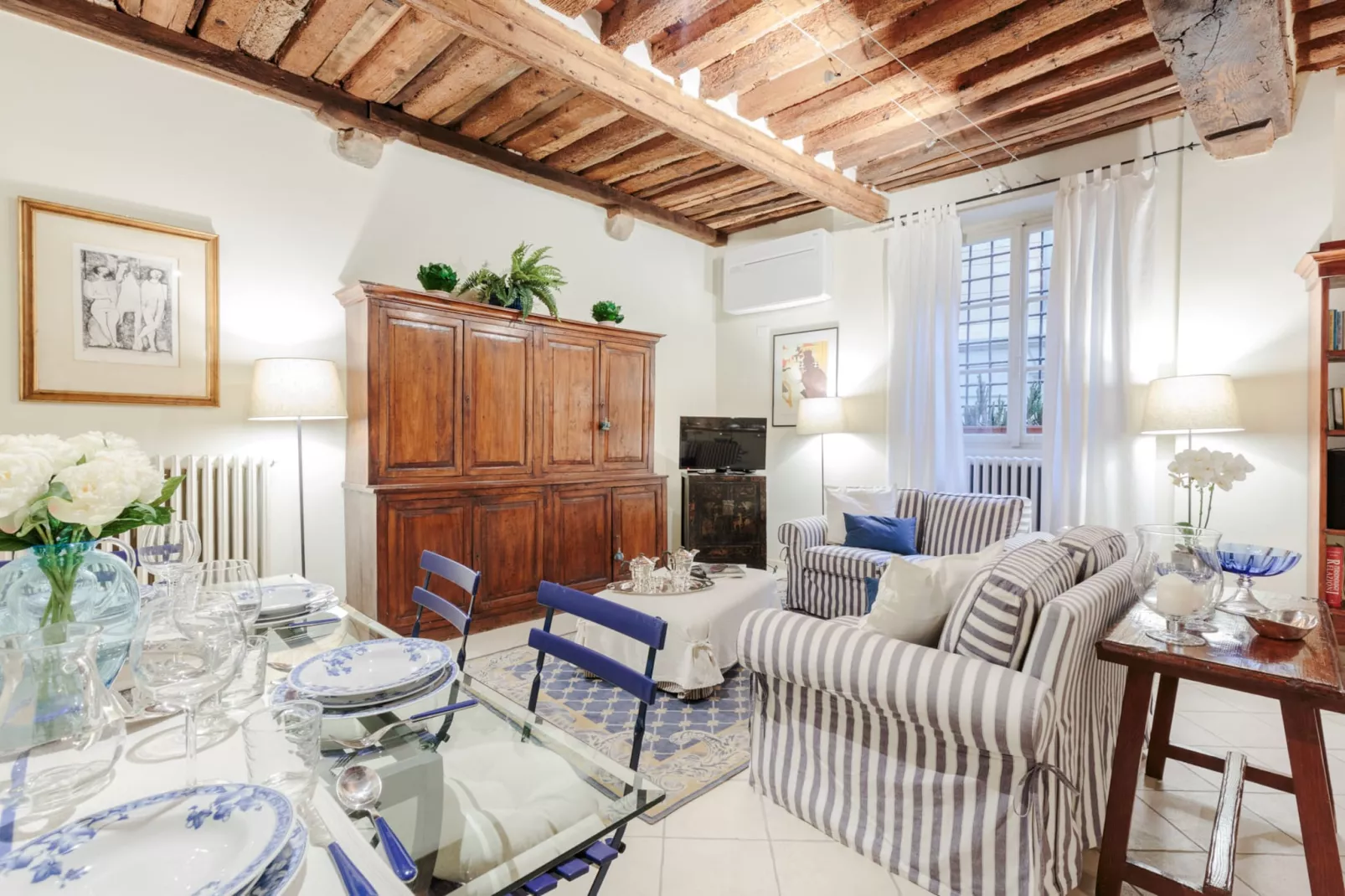 The 1400's Apartment-Untagged
