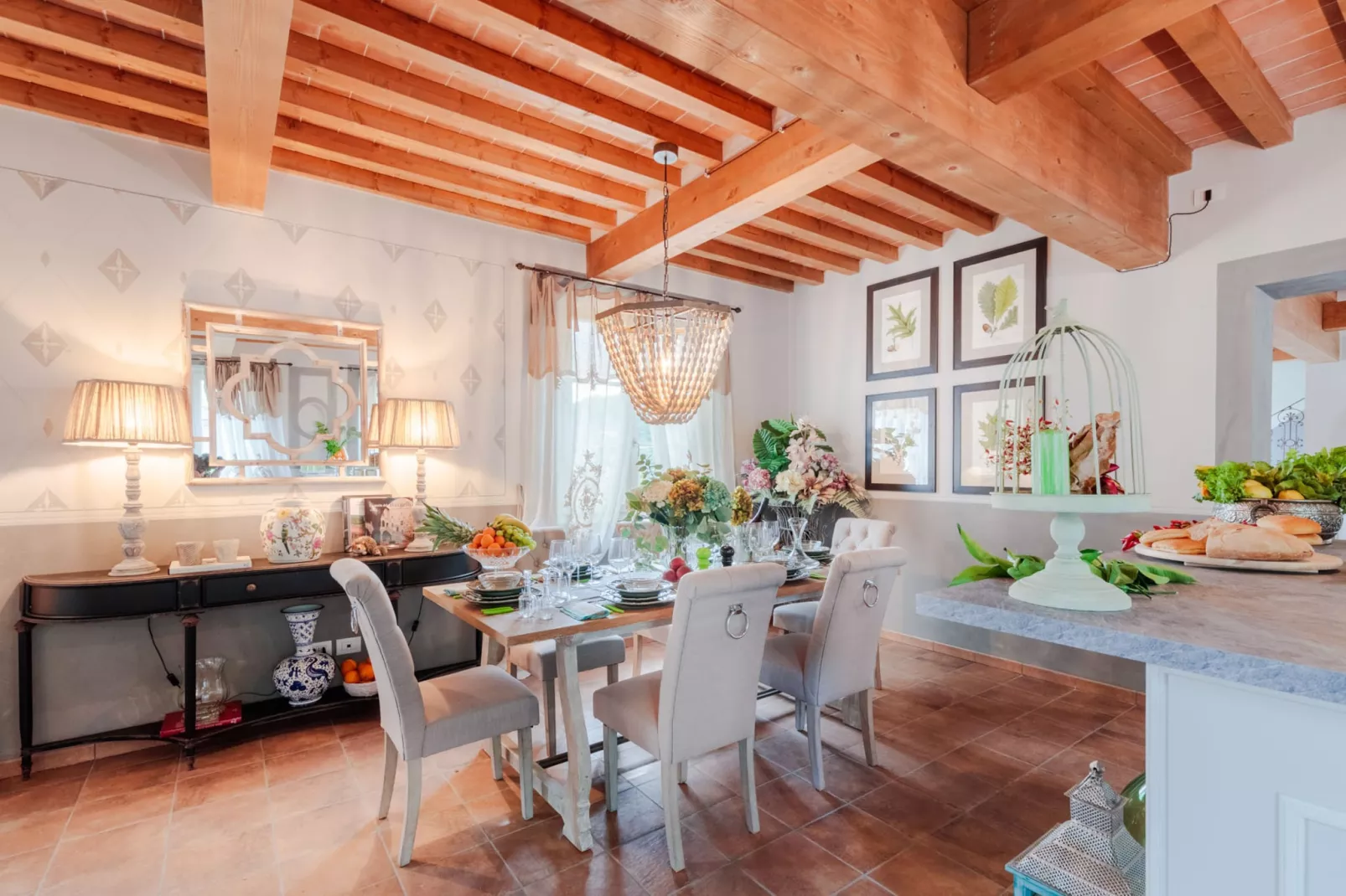 Villa Regina-Untagged