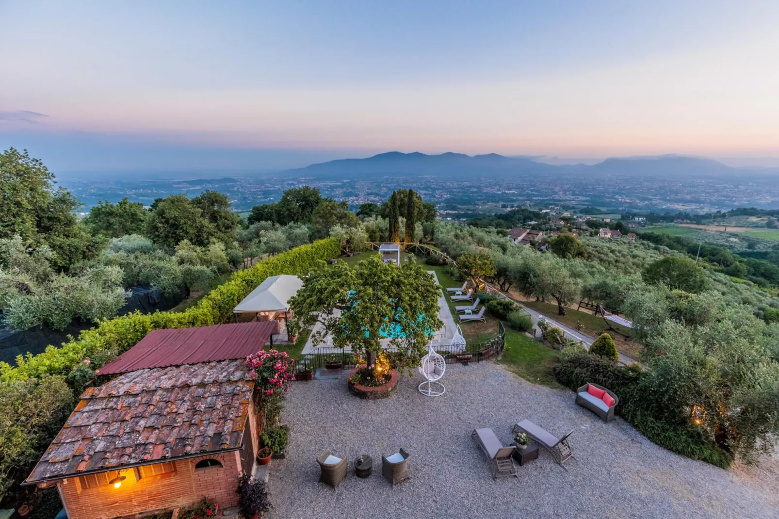 Tuscan Fizz Villa, a Vineyards Retreat-Untagged