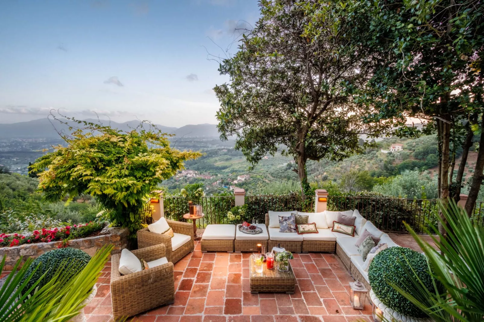 Villa Lina-Untagged
