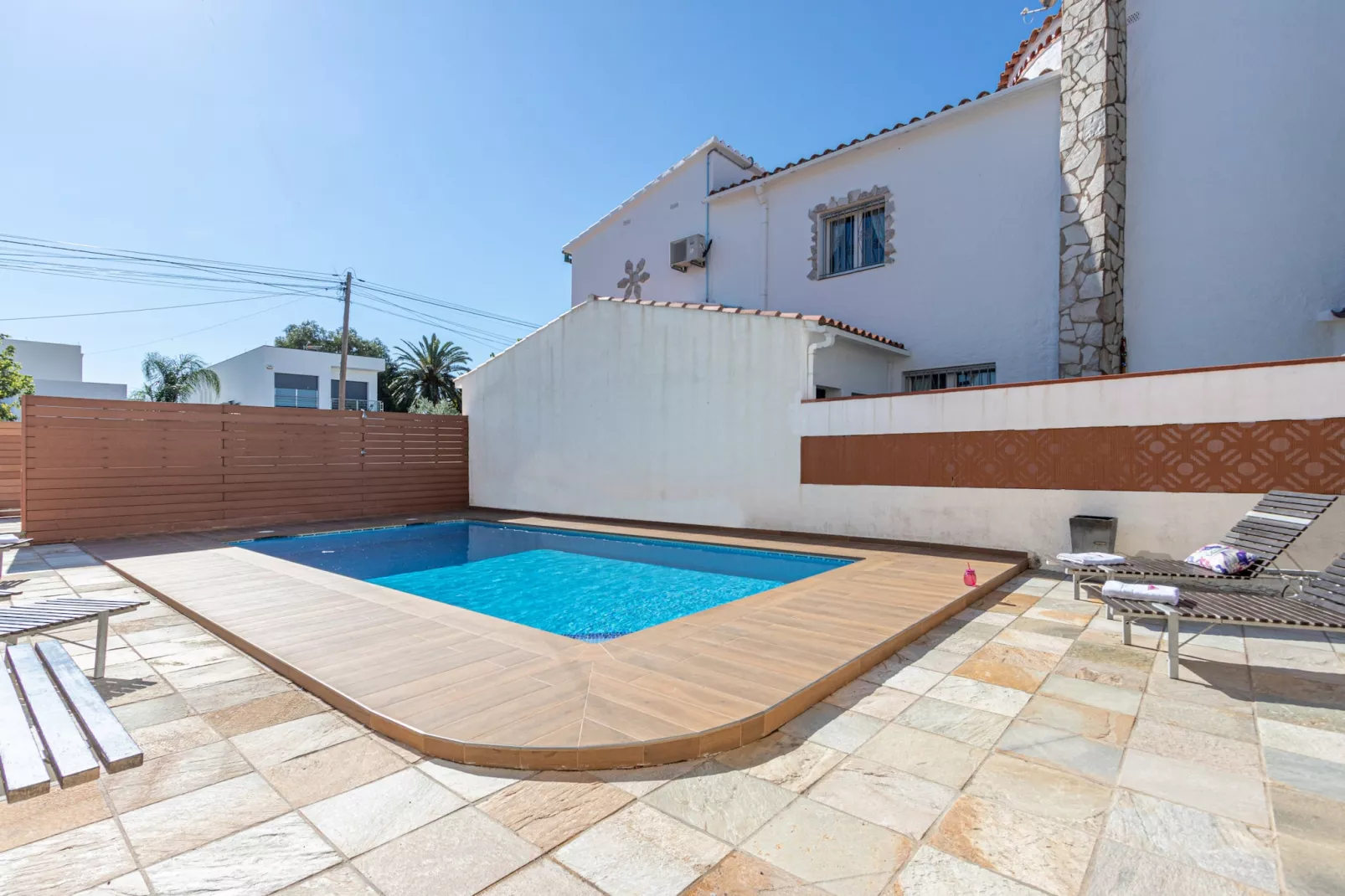 0031-TER 52 A-Swimming pool