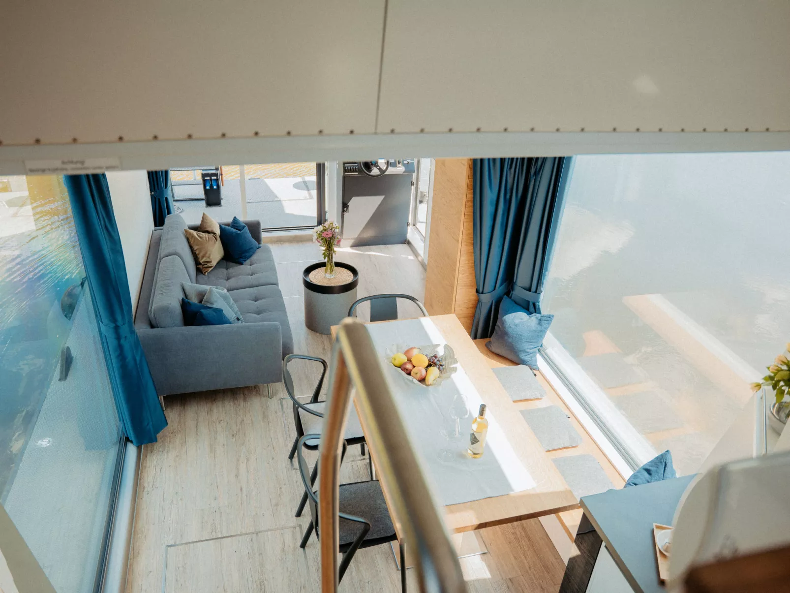 Floating Home-Hausboot in Merzig liegend-Inside