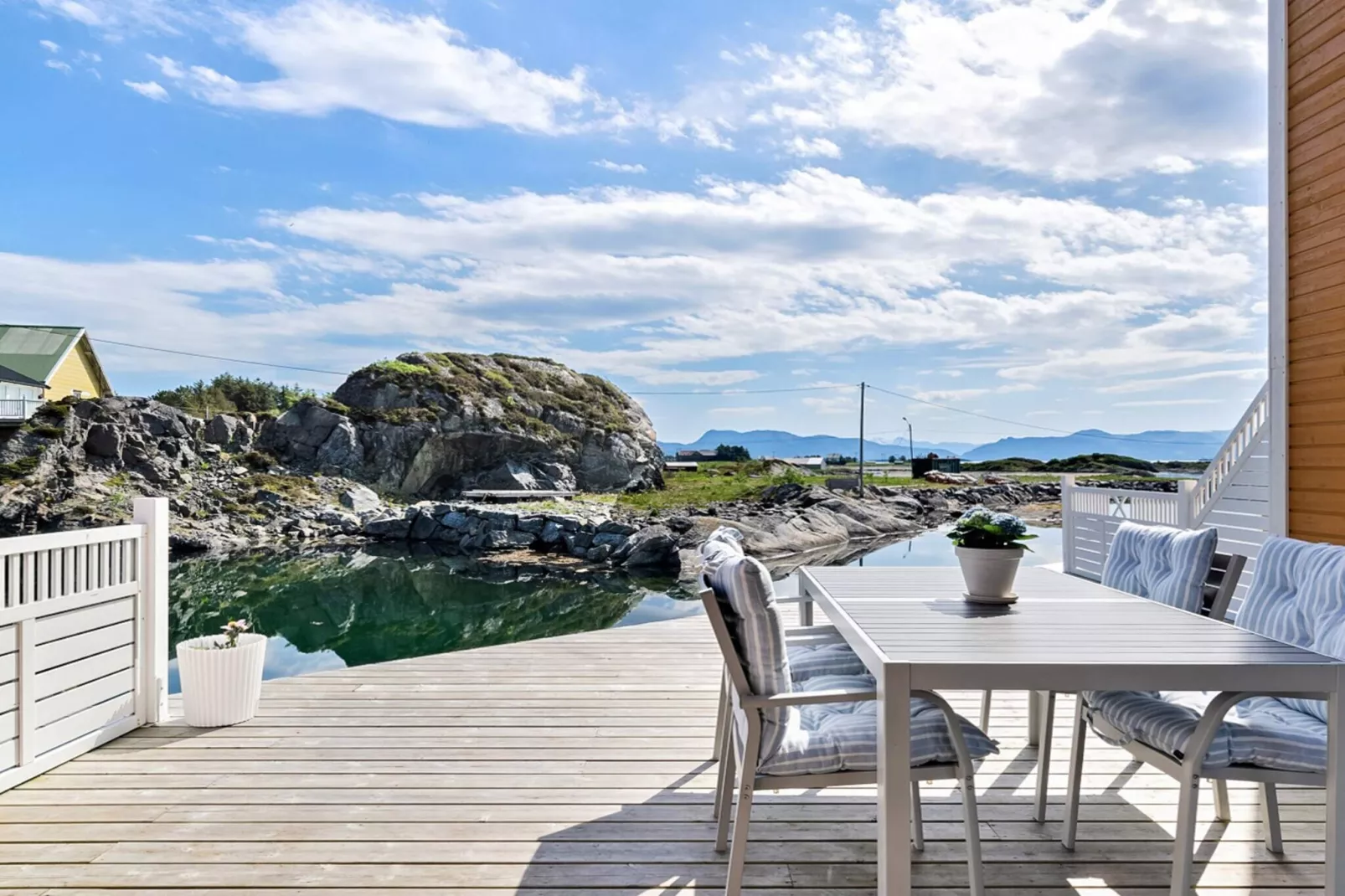Maison de vacances pour 8 a Sandøy