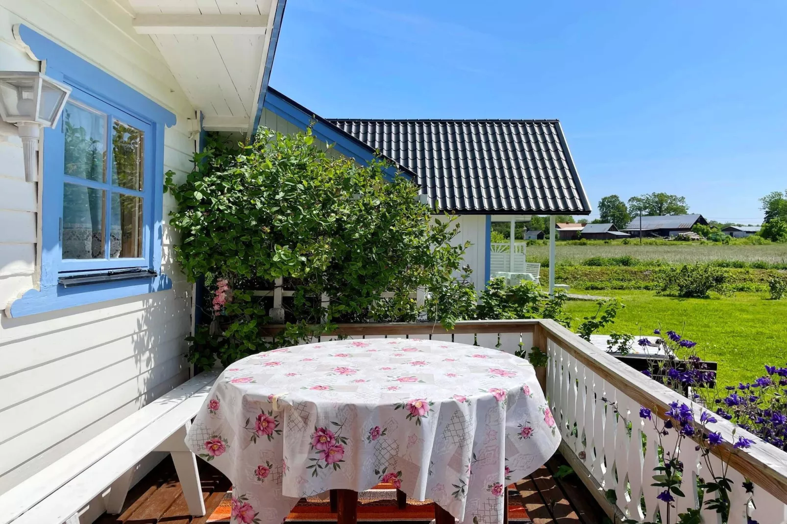 Charming Garden Cottage in Levide-Outdoor