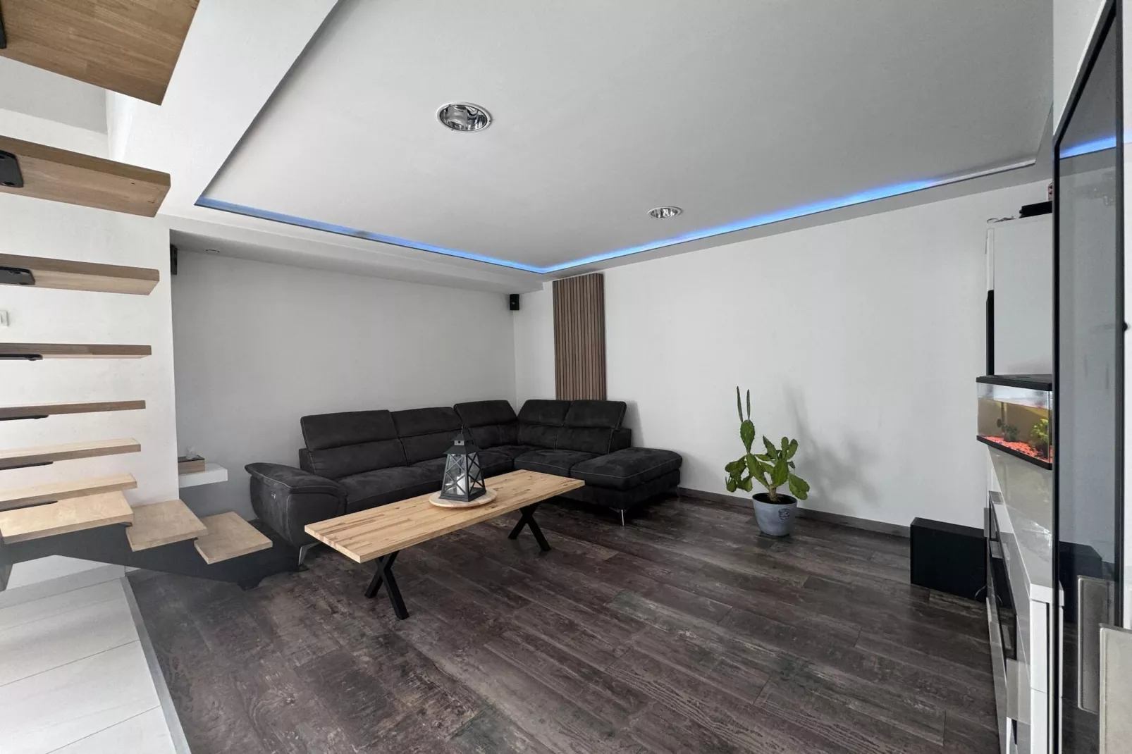 Le QG des Bolides - 12 pers - Circuit - Rêve au Ma-Living room
