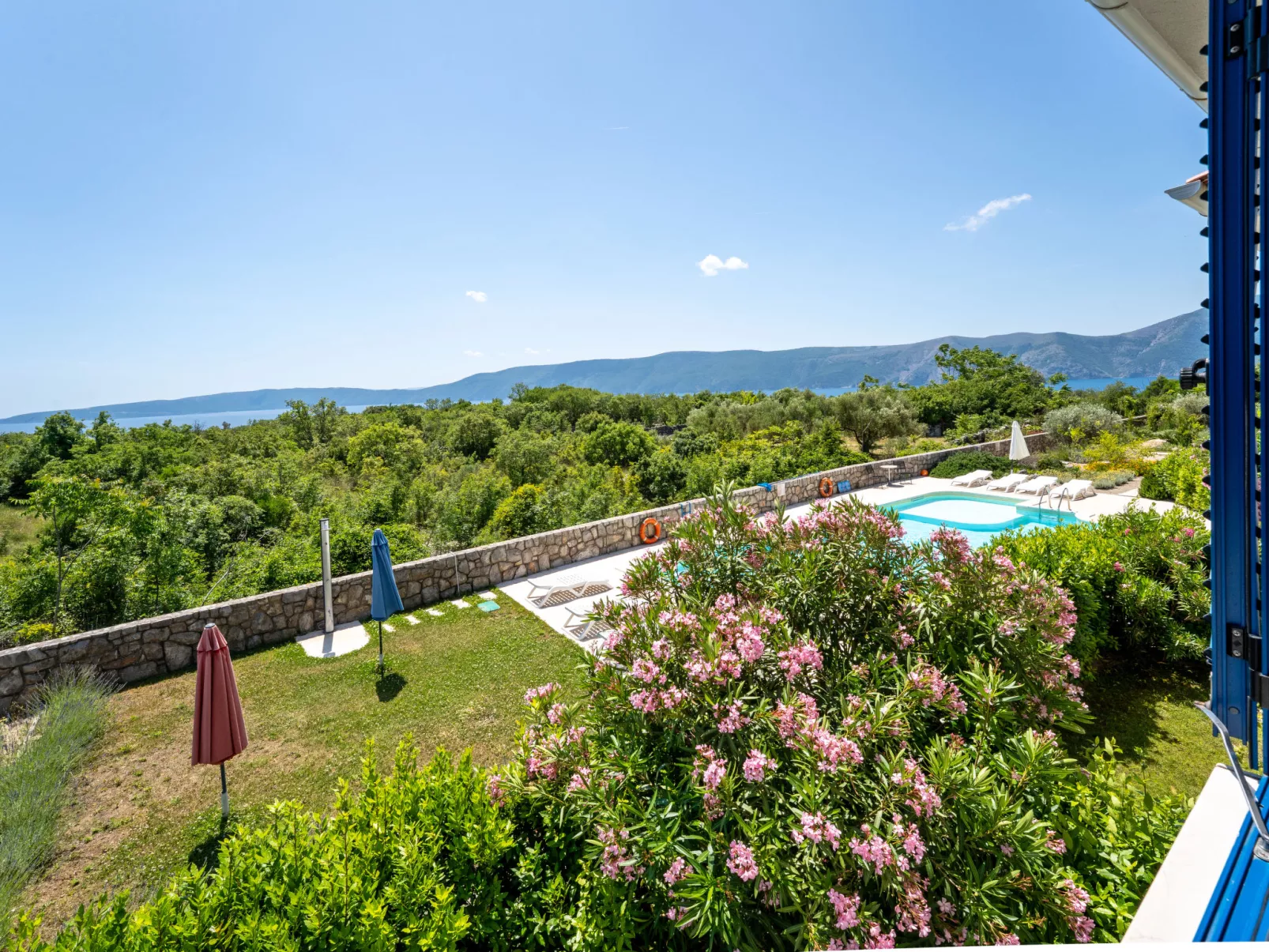 Wabi Sabi Resort 2-Dehors