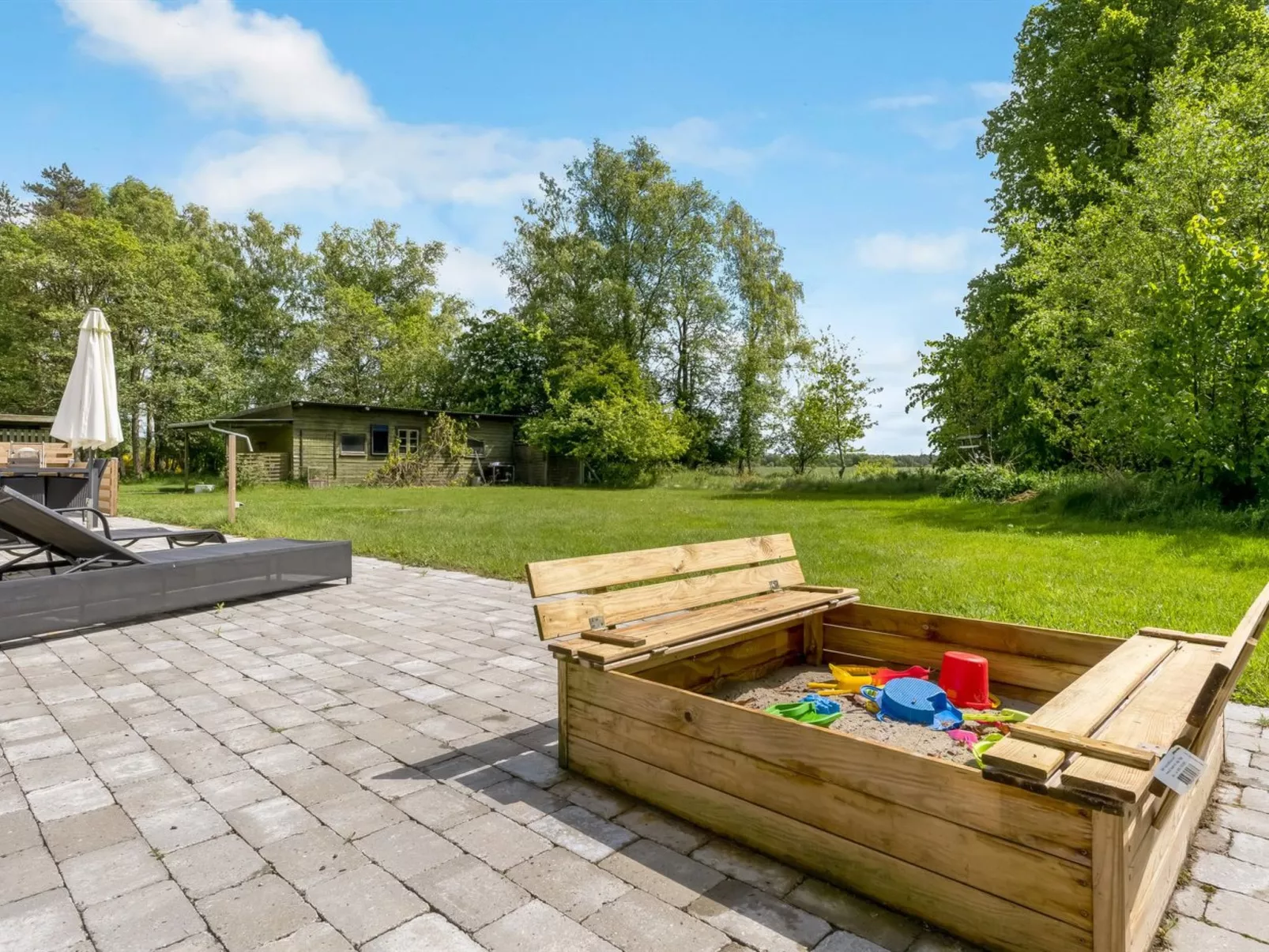 "Aatos" - 2km from the sea-Draußen