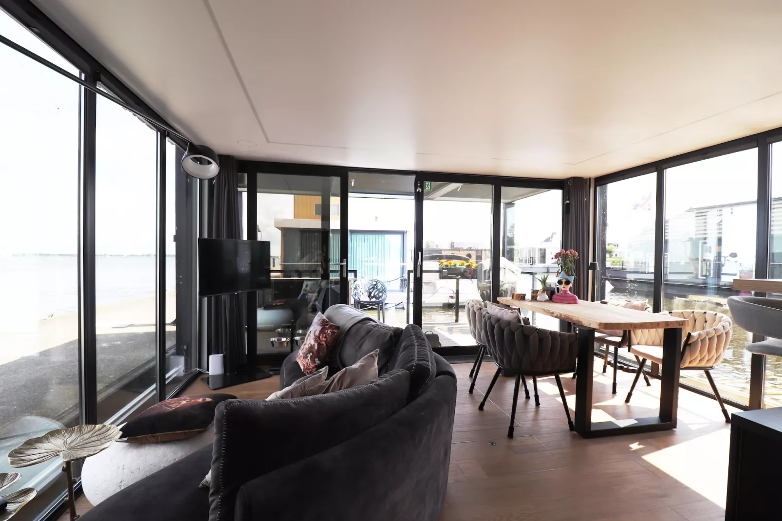 Houseboat Kohlenpott-Living room