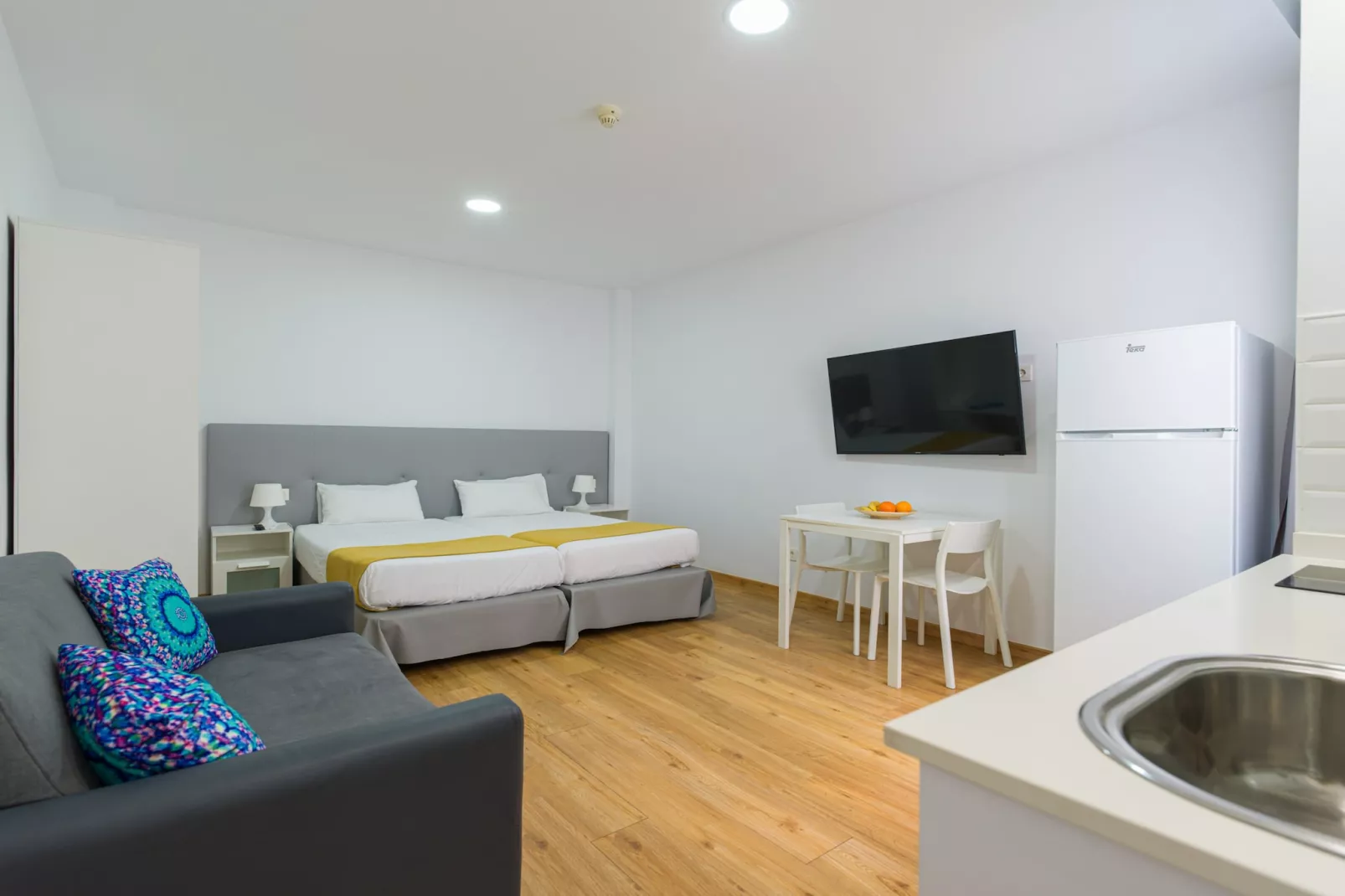 OK Las Canteras 5D by CanariasGetaway-Chambre